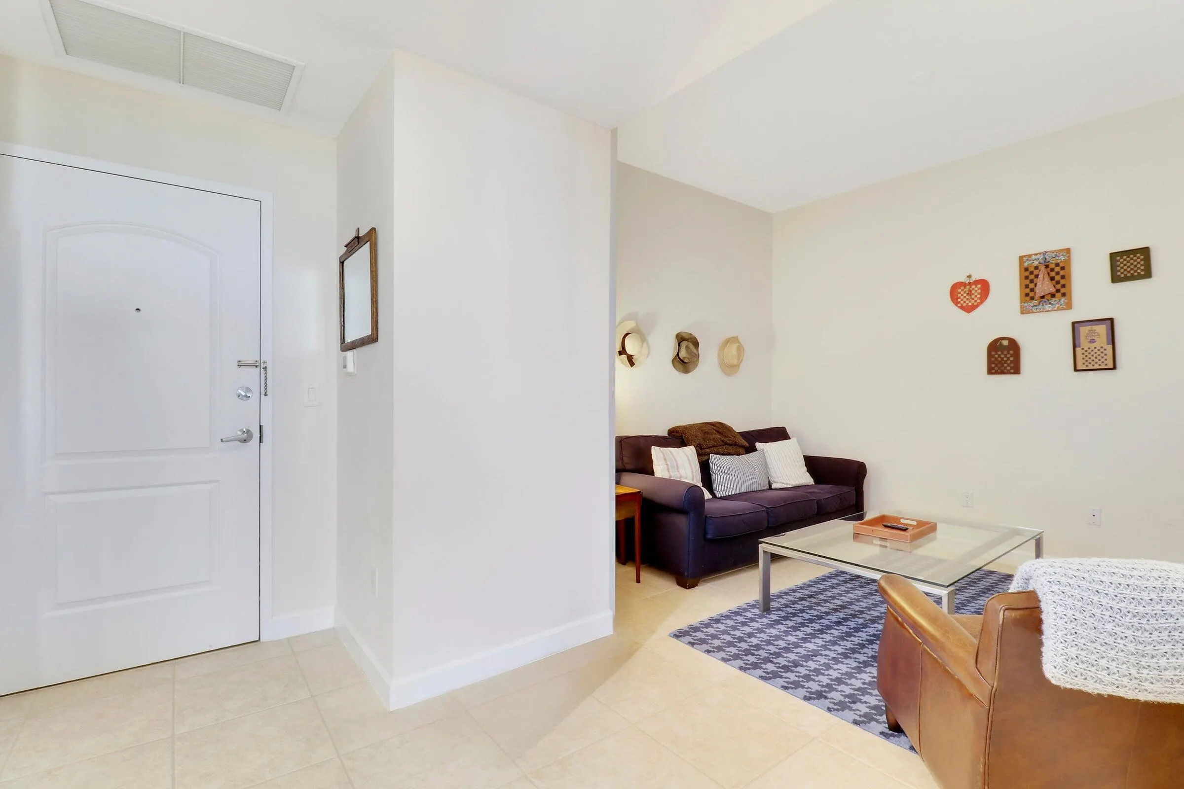 801 S Olive Avenue, #902
