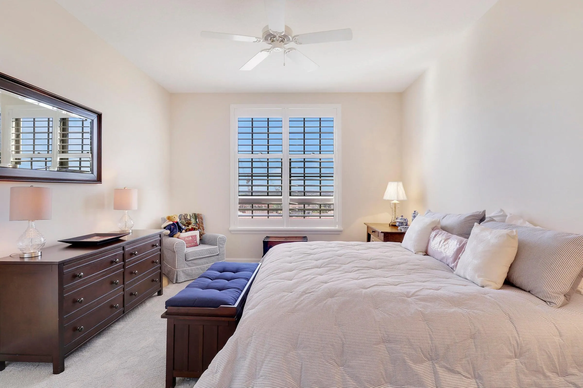 801 S Olive Avenue, #902