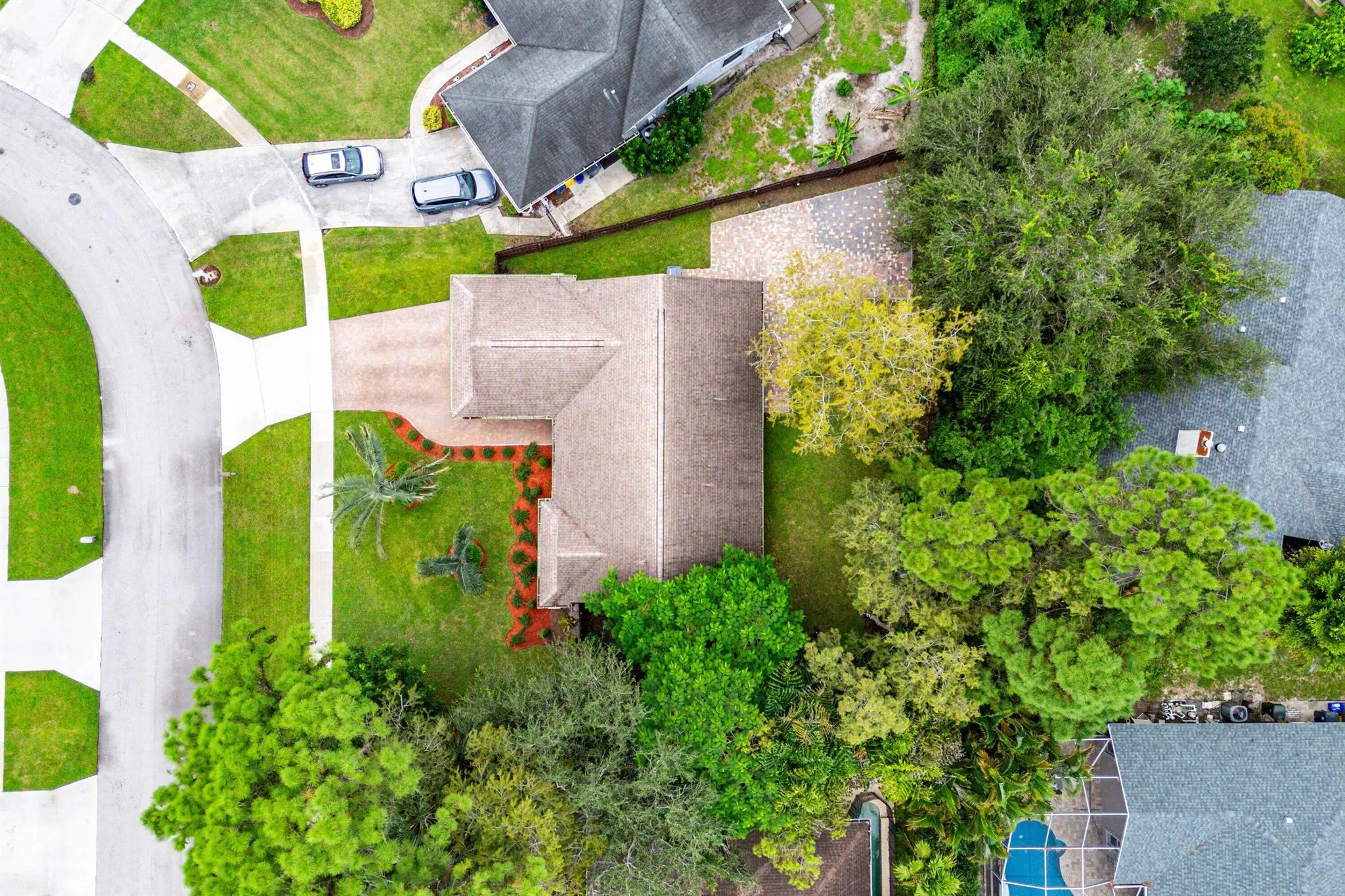 14271 Flora Lane