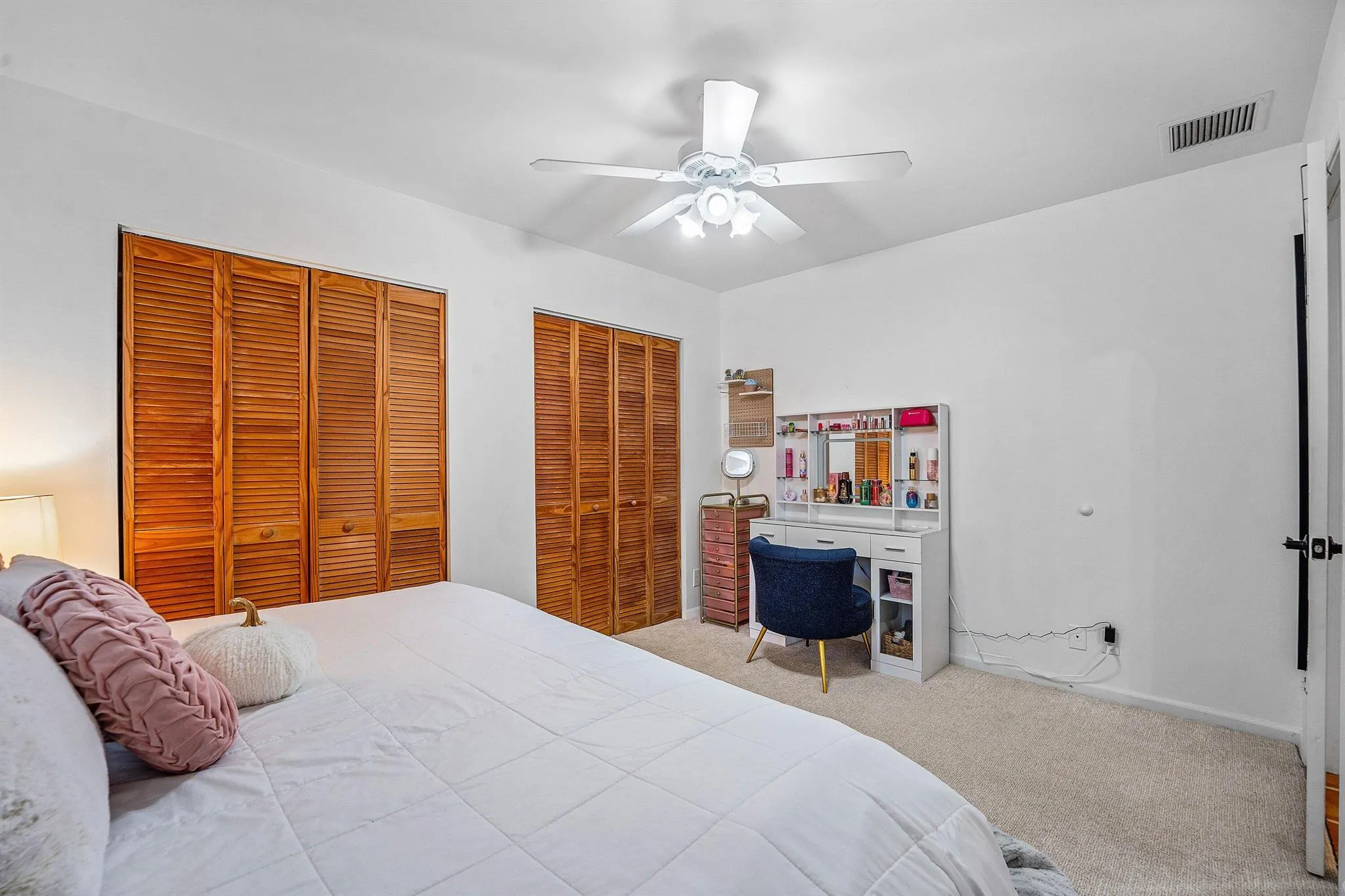 14271 Flora Lane