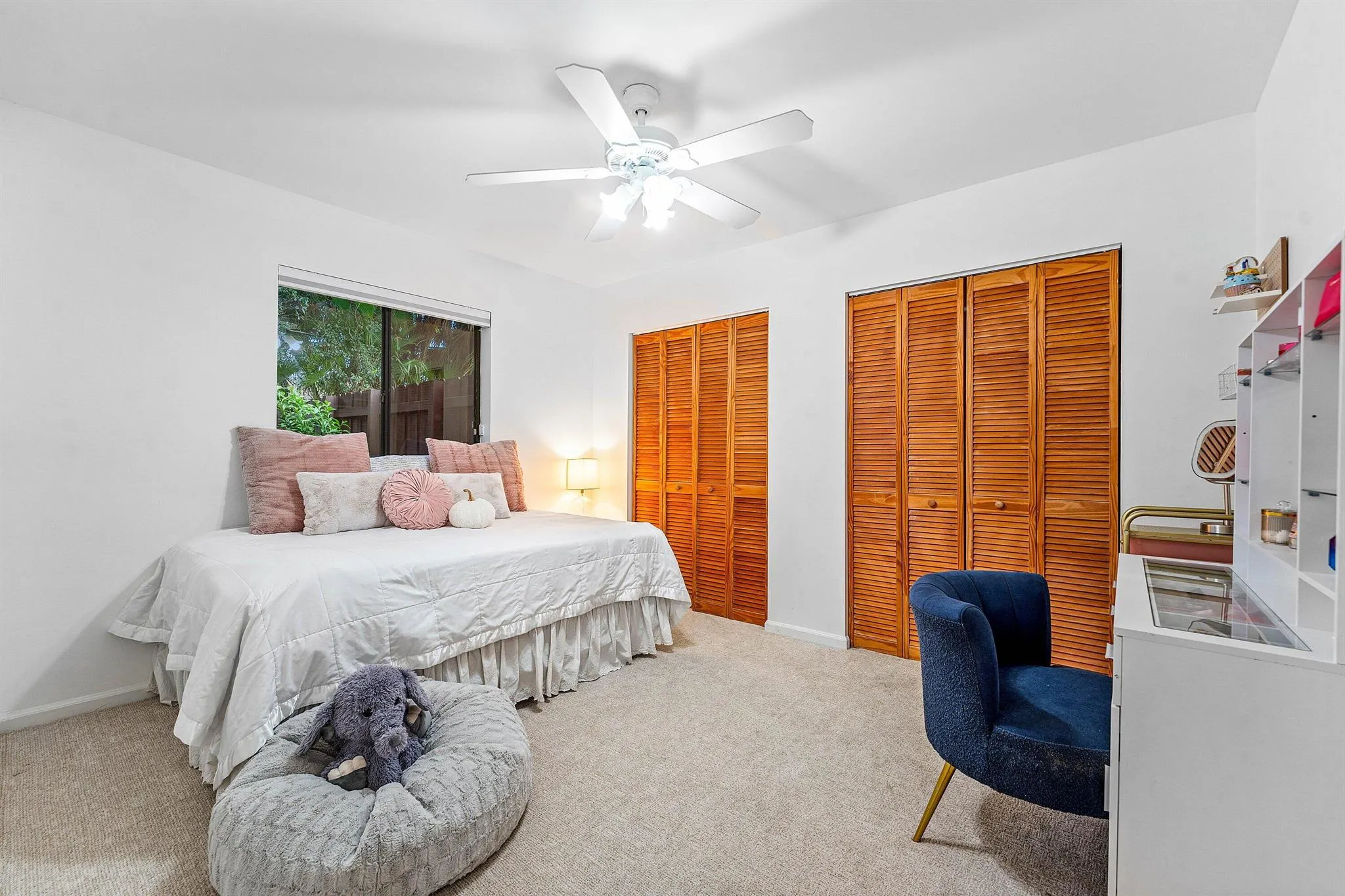 14271 Flora Lane