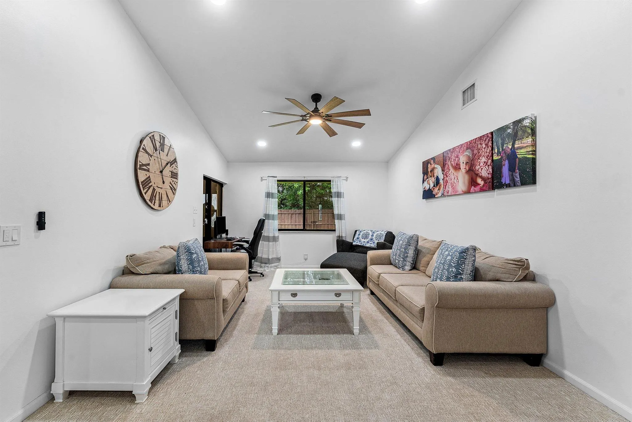 14271 Flora Lane