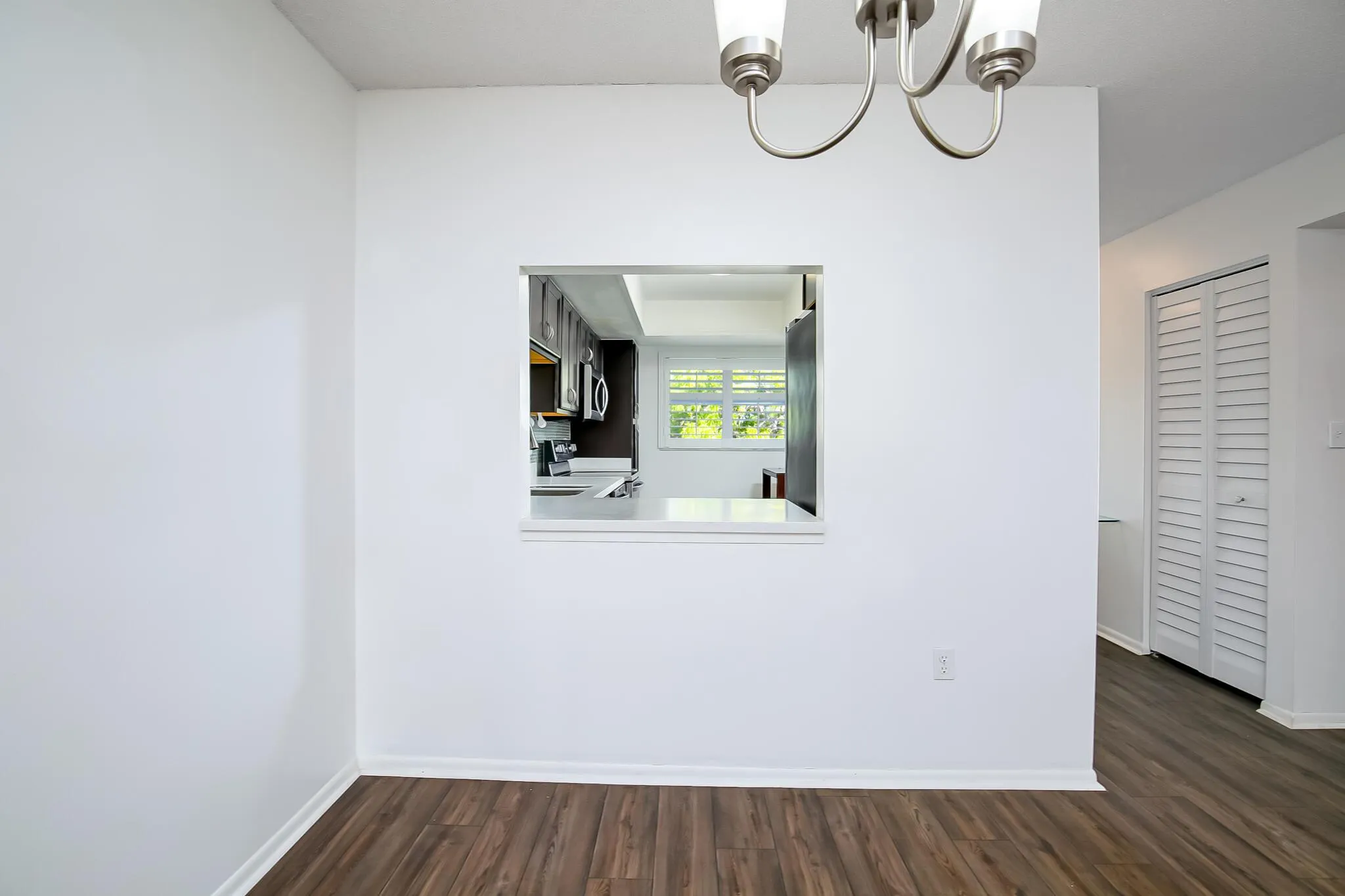 1151 Carlton Court, #204