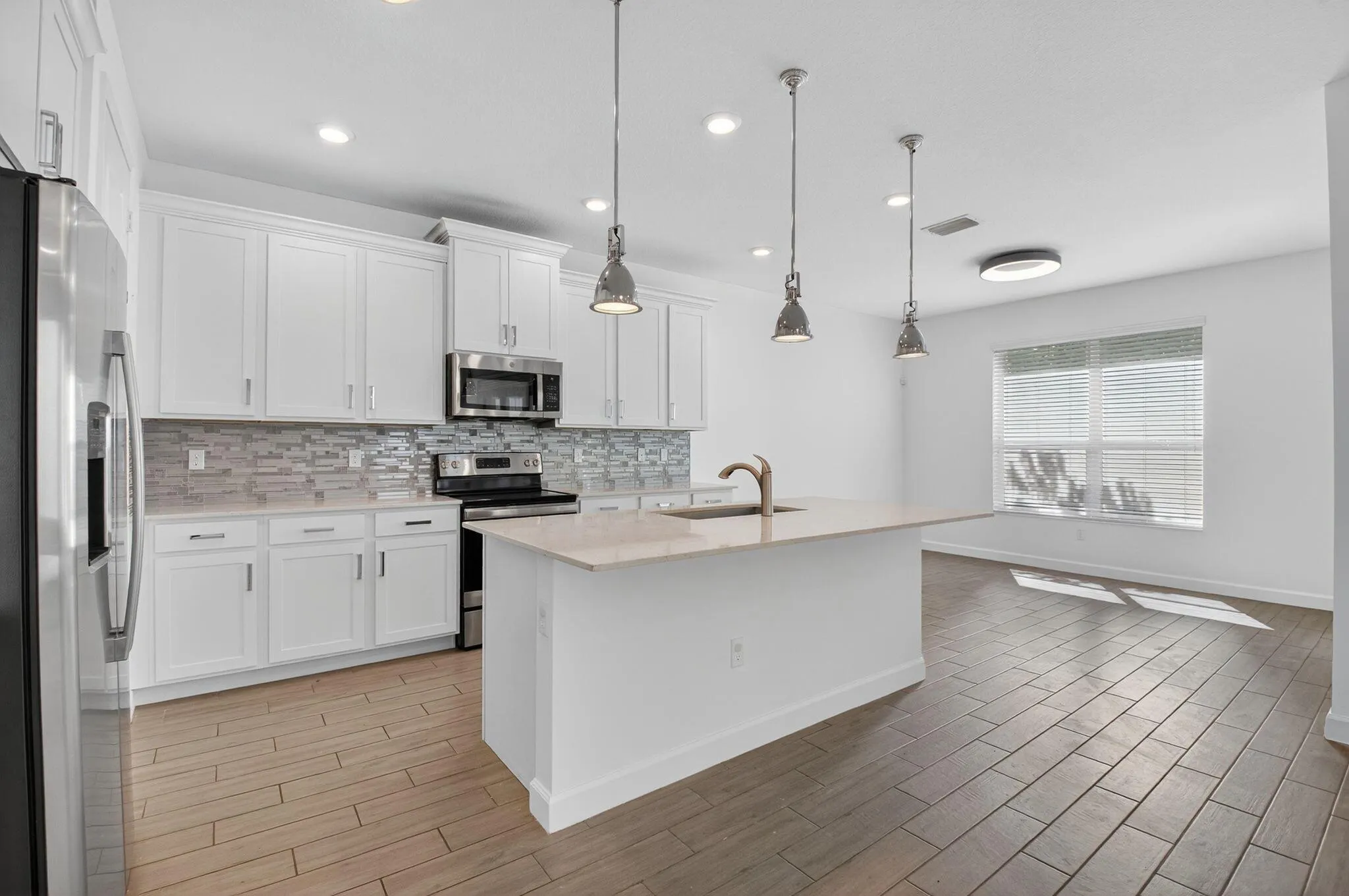 4320 Buttonwood Drive