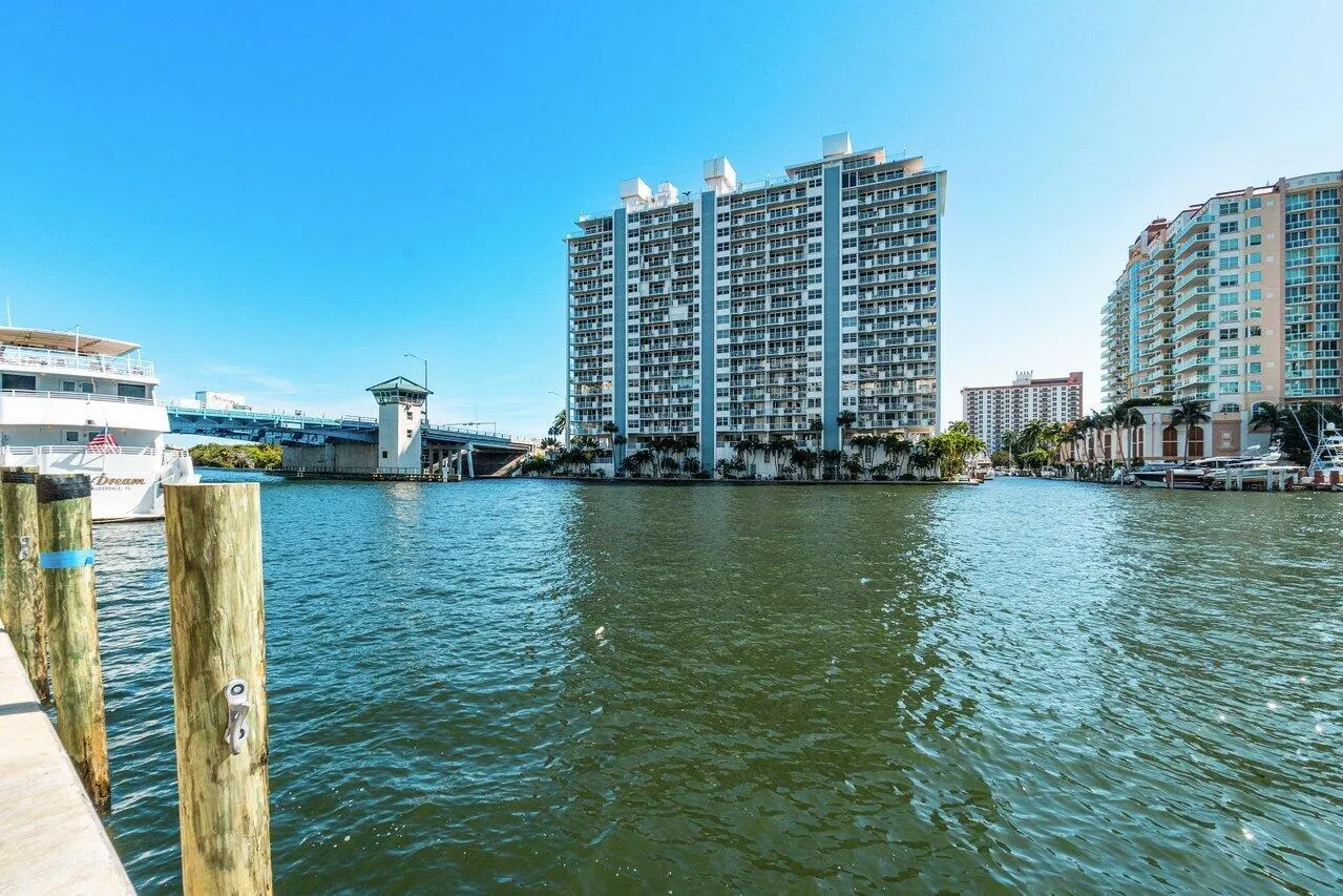 2670 E Sunrise Boulevard, #1202