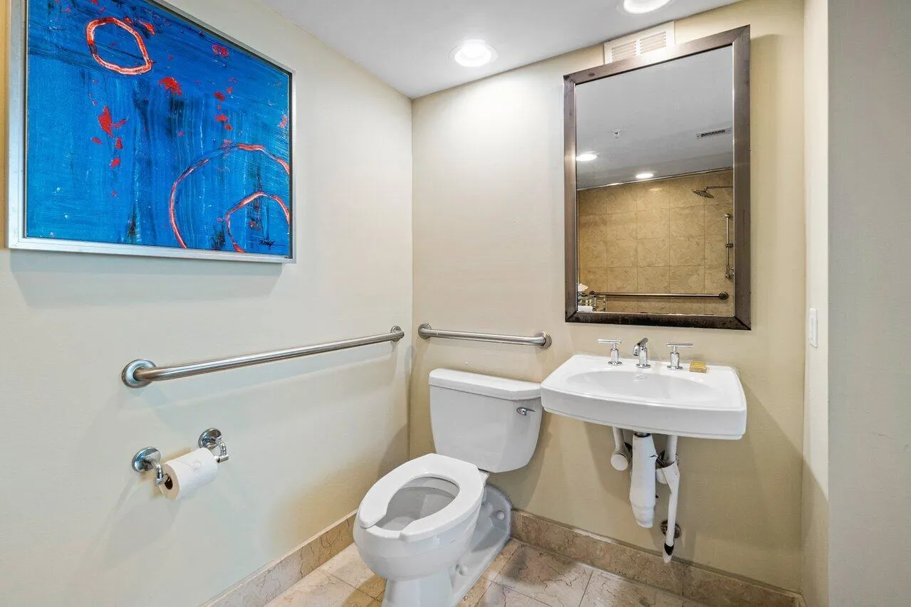 2670 E Sunrise Boulevard, #1202