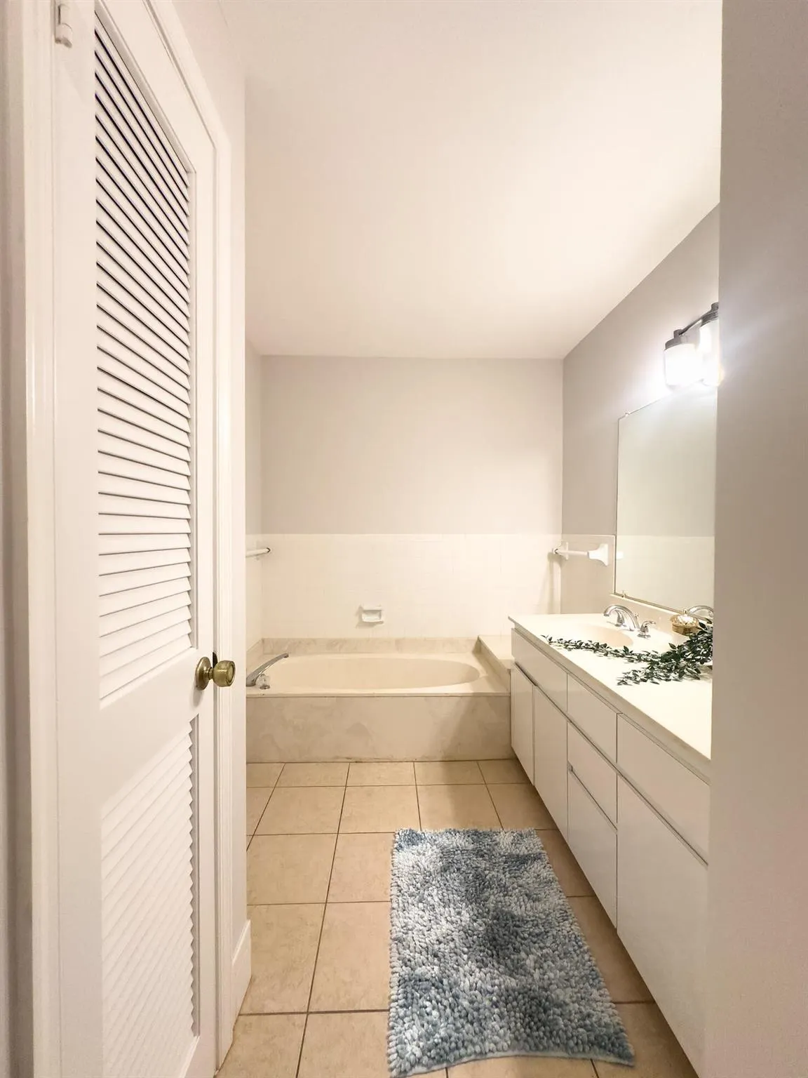 115 N Palmway, #3