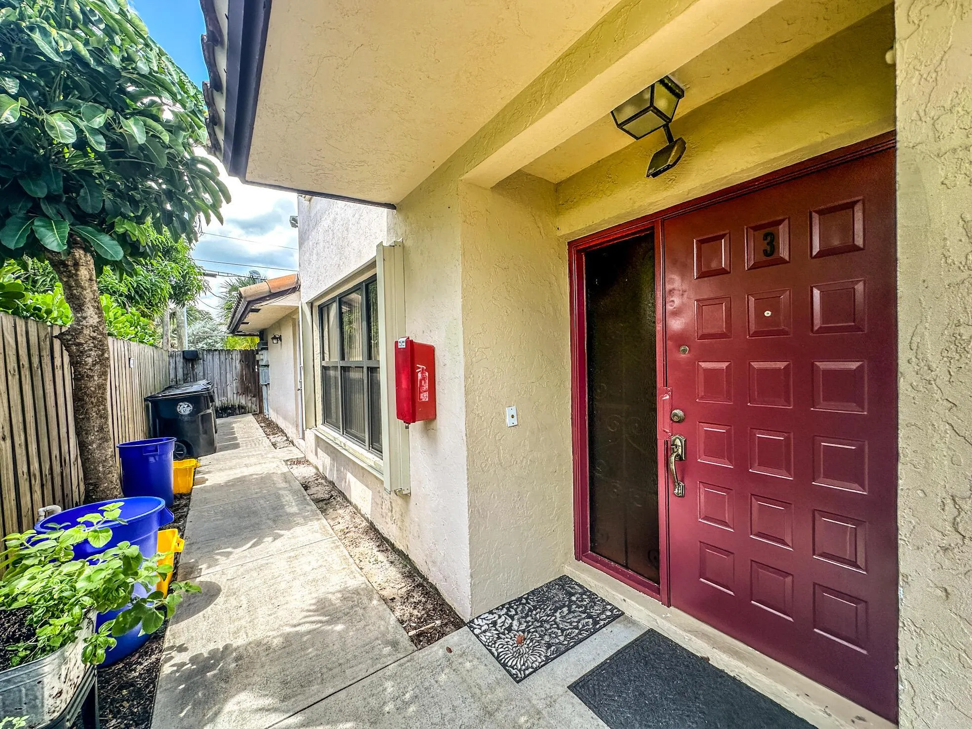 115 N Palmway, #3