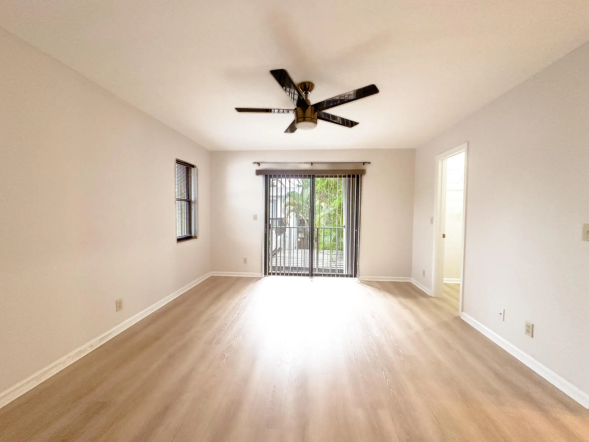 115 N Palmway, #3