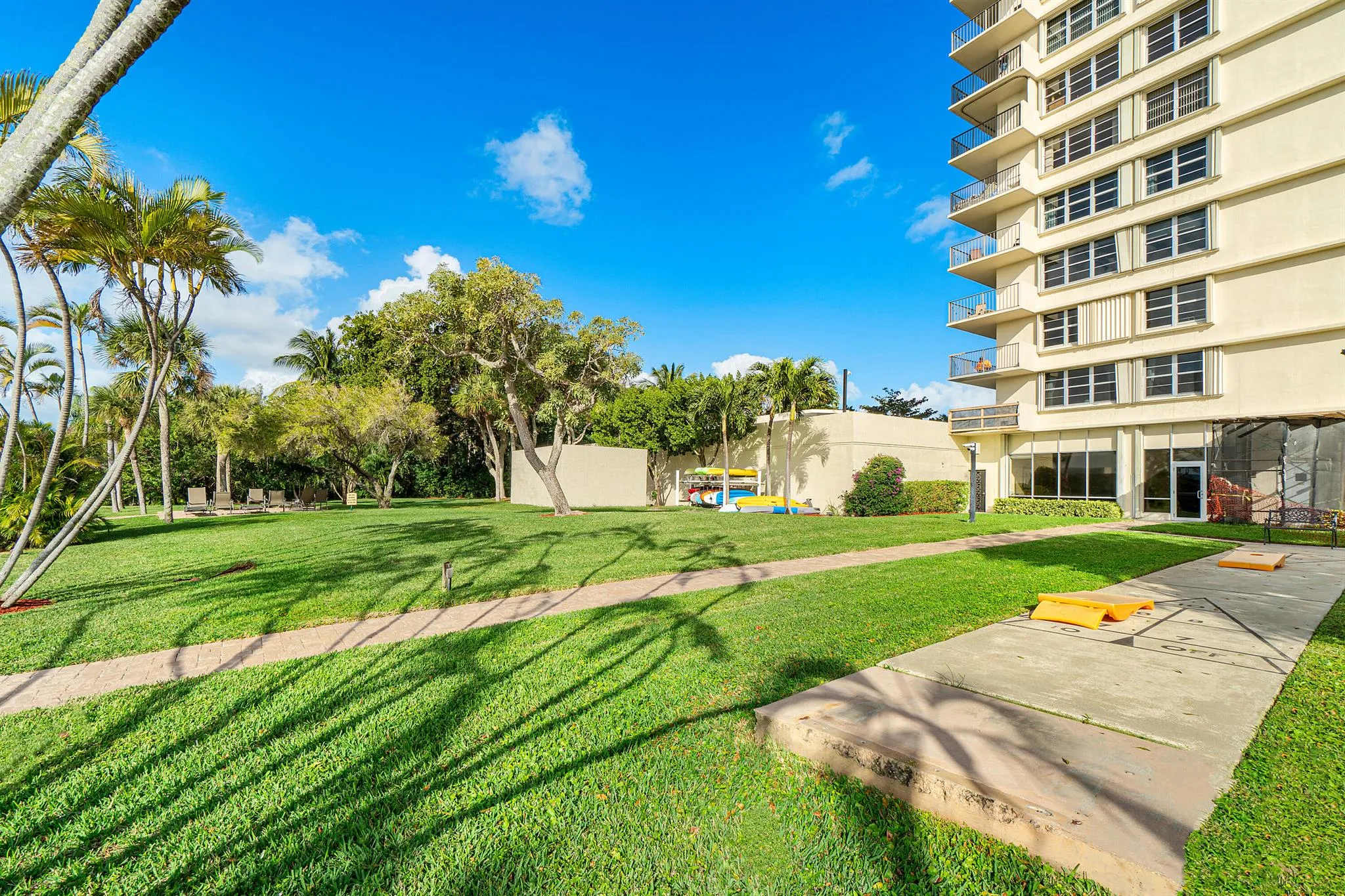 2121 N Ocean Boulevard, #509w