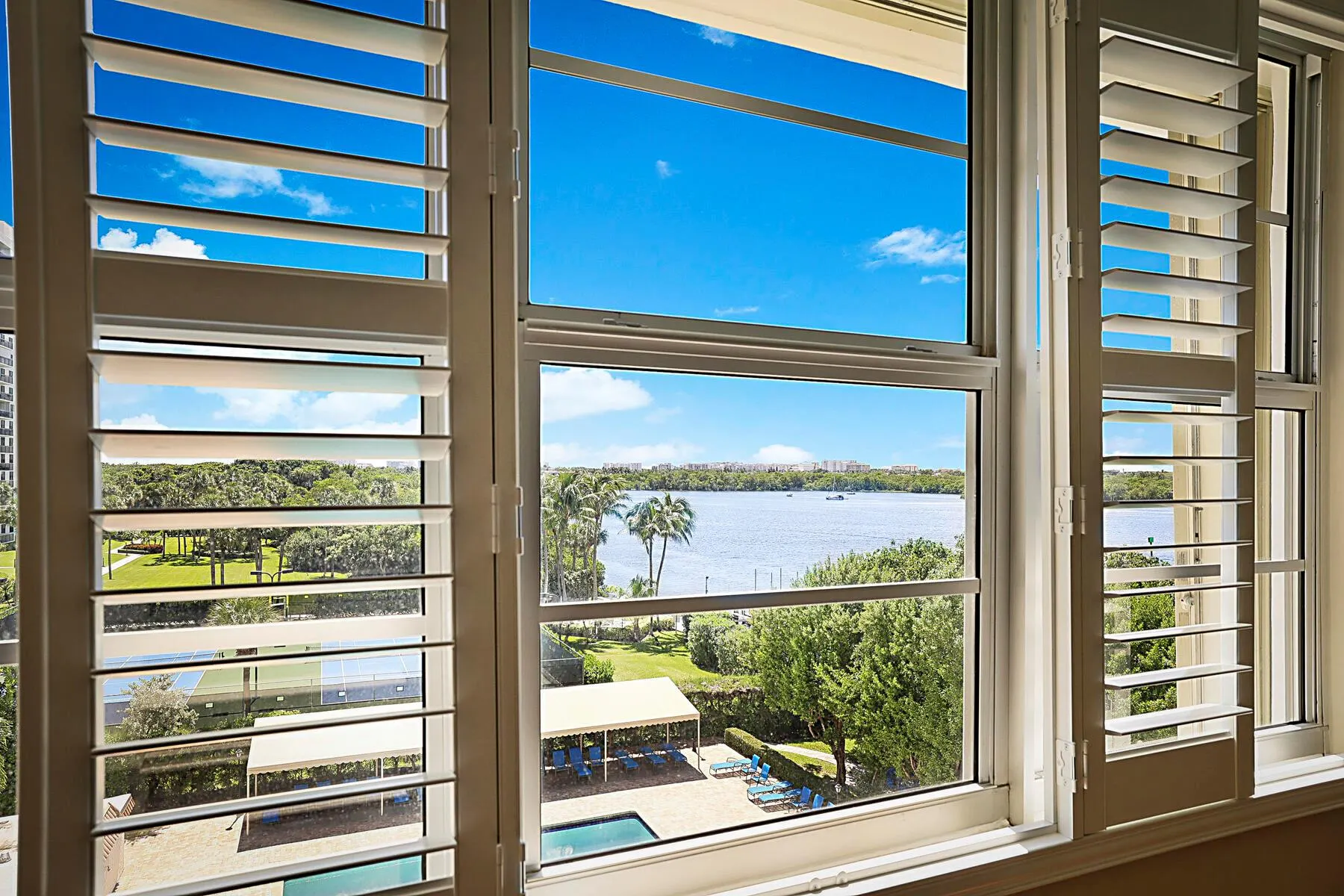 2121 N Ocean Boulevard, #509w
