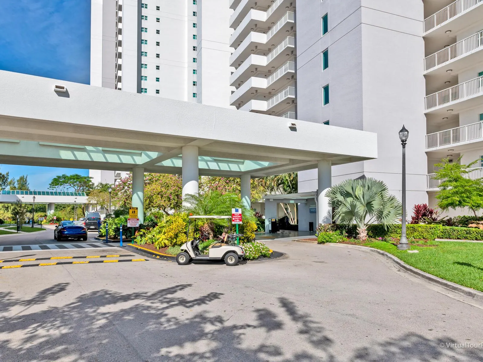15051 Royal Oaks Lane, #906