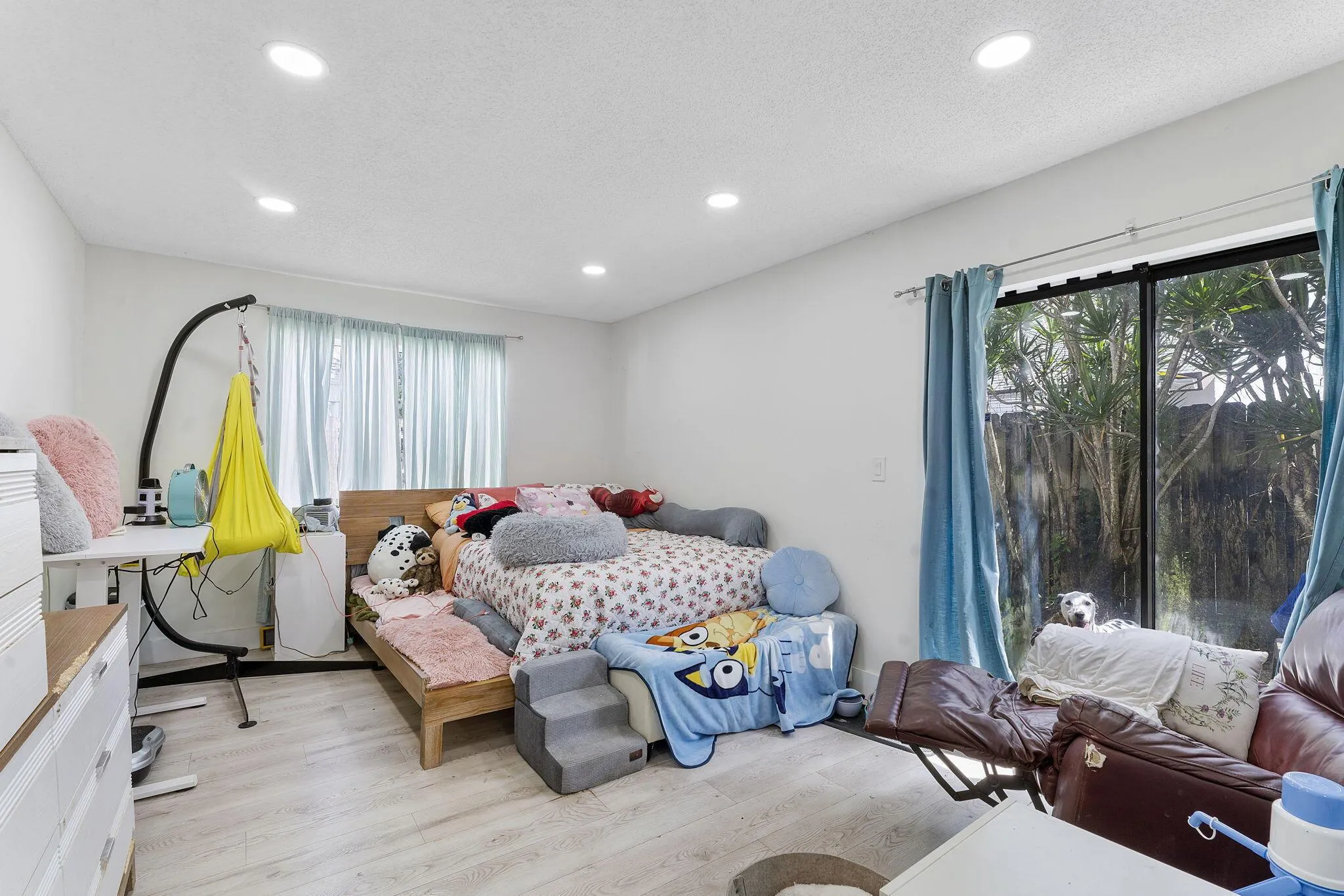 875 NW 22nd Avenue
