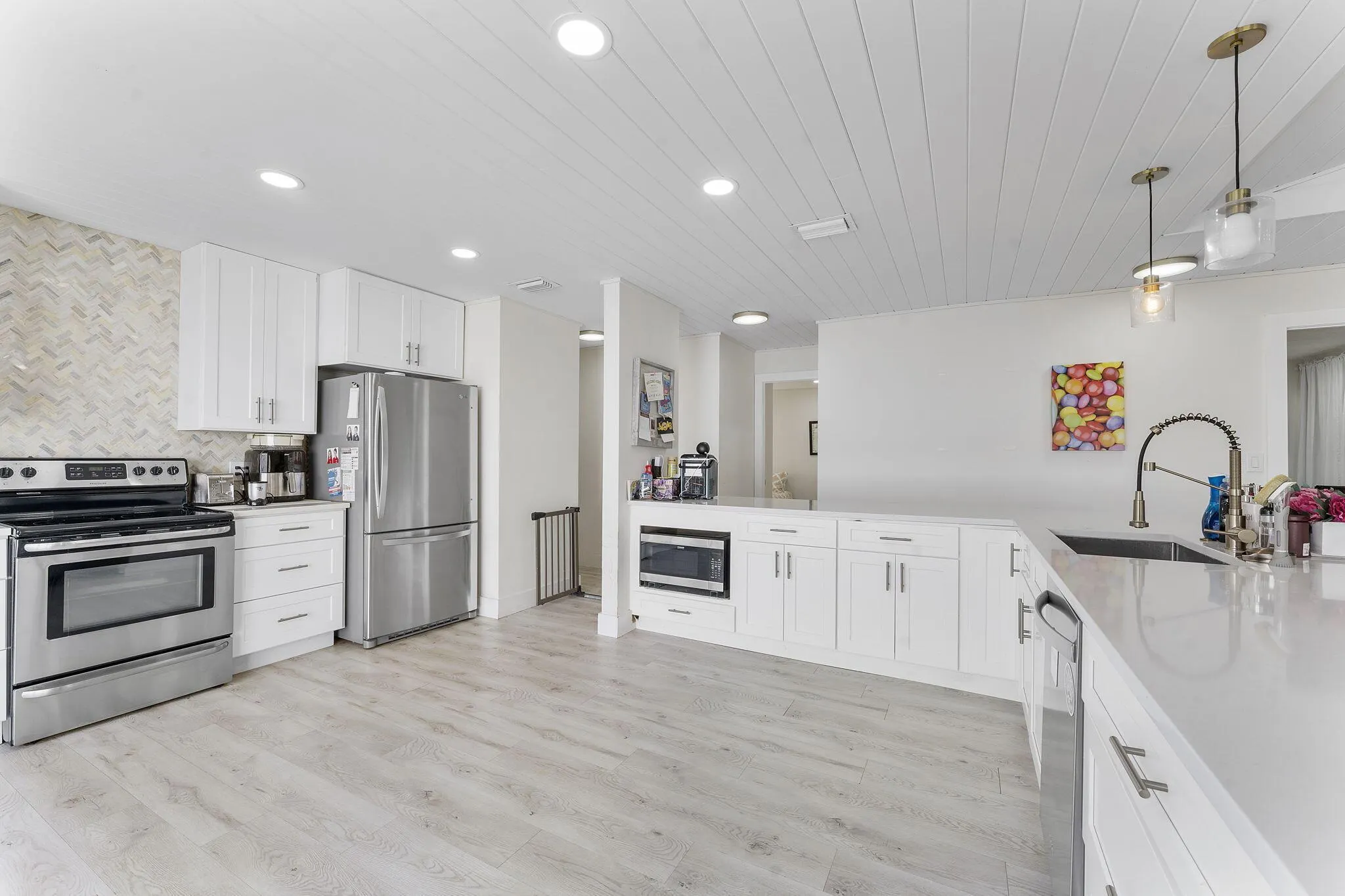 875 NW 22nd Avenue