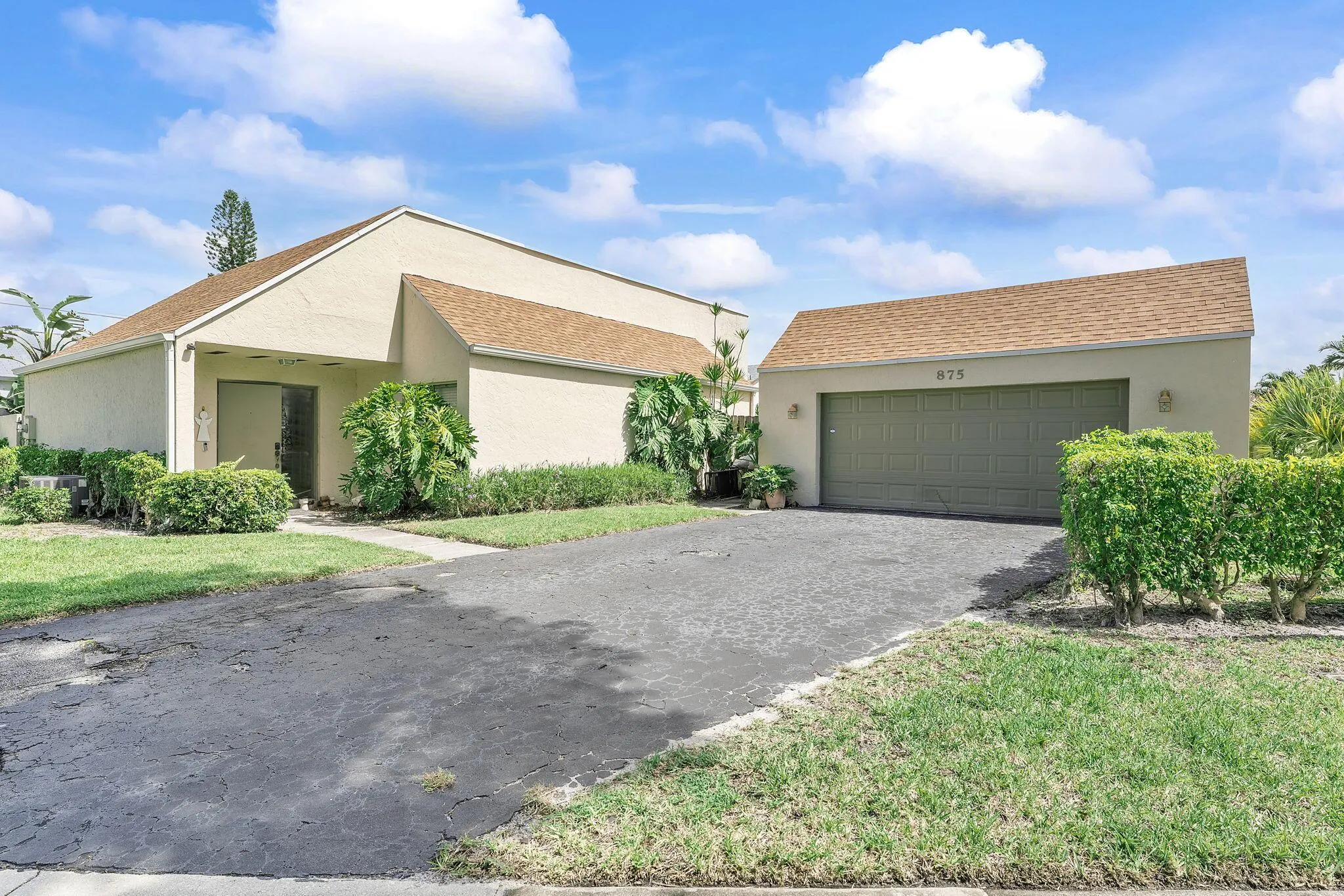 875 NW 22nd Avenue