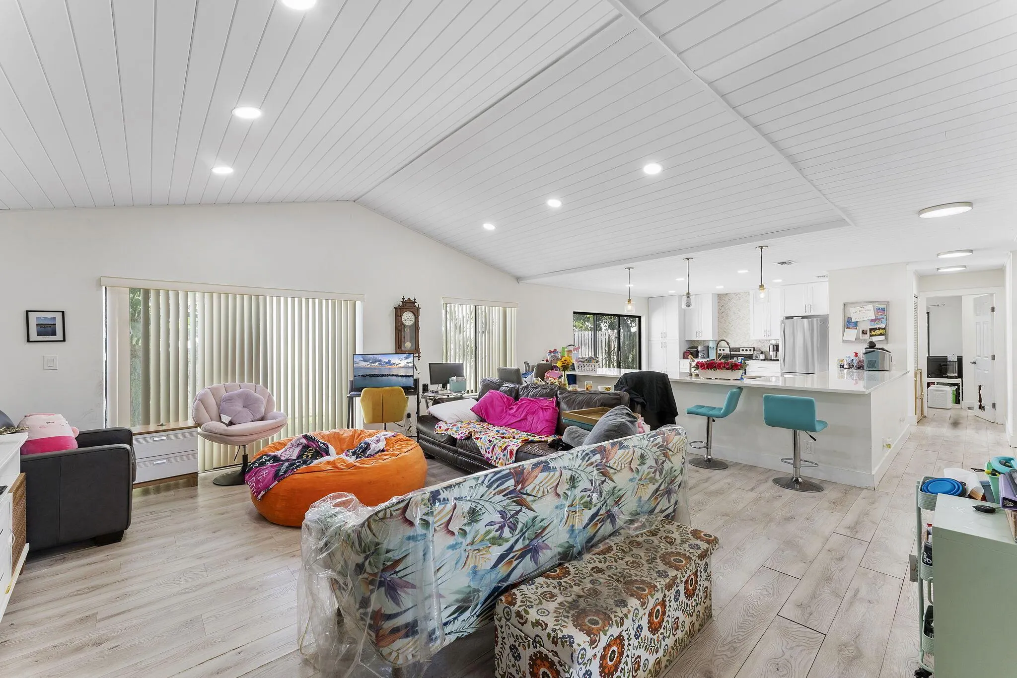 875 NW 22nd Avenue