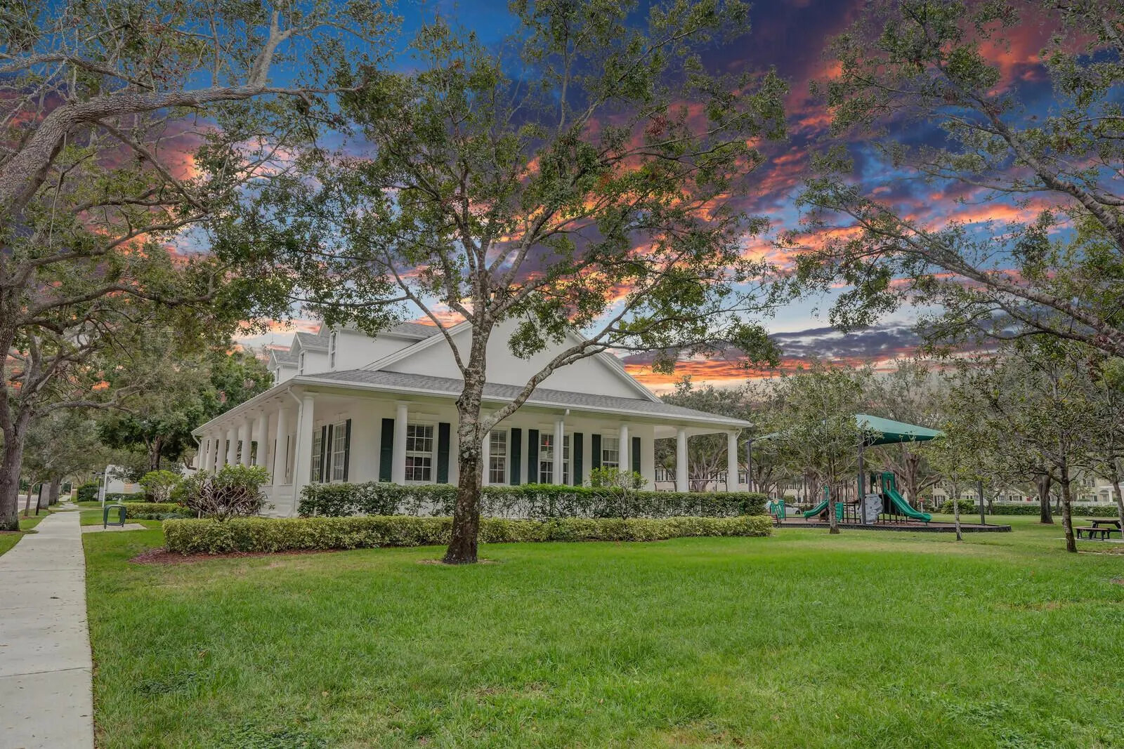 532 Sweet Bay Circle