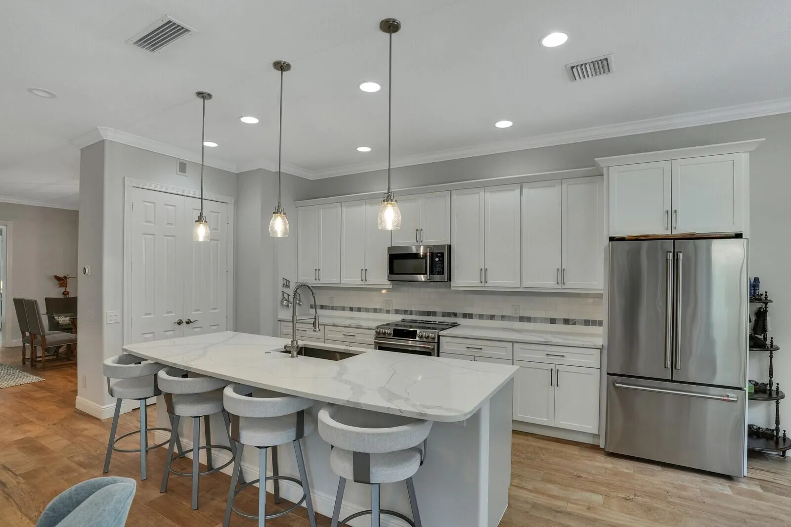 532 Sweet Bay Circle