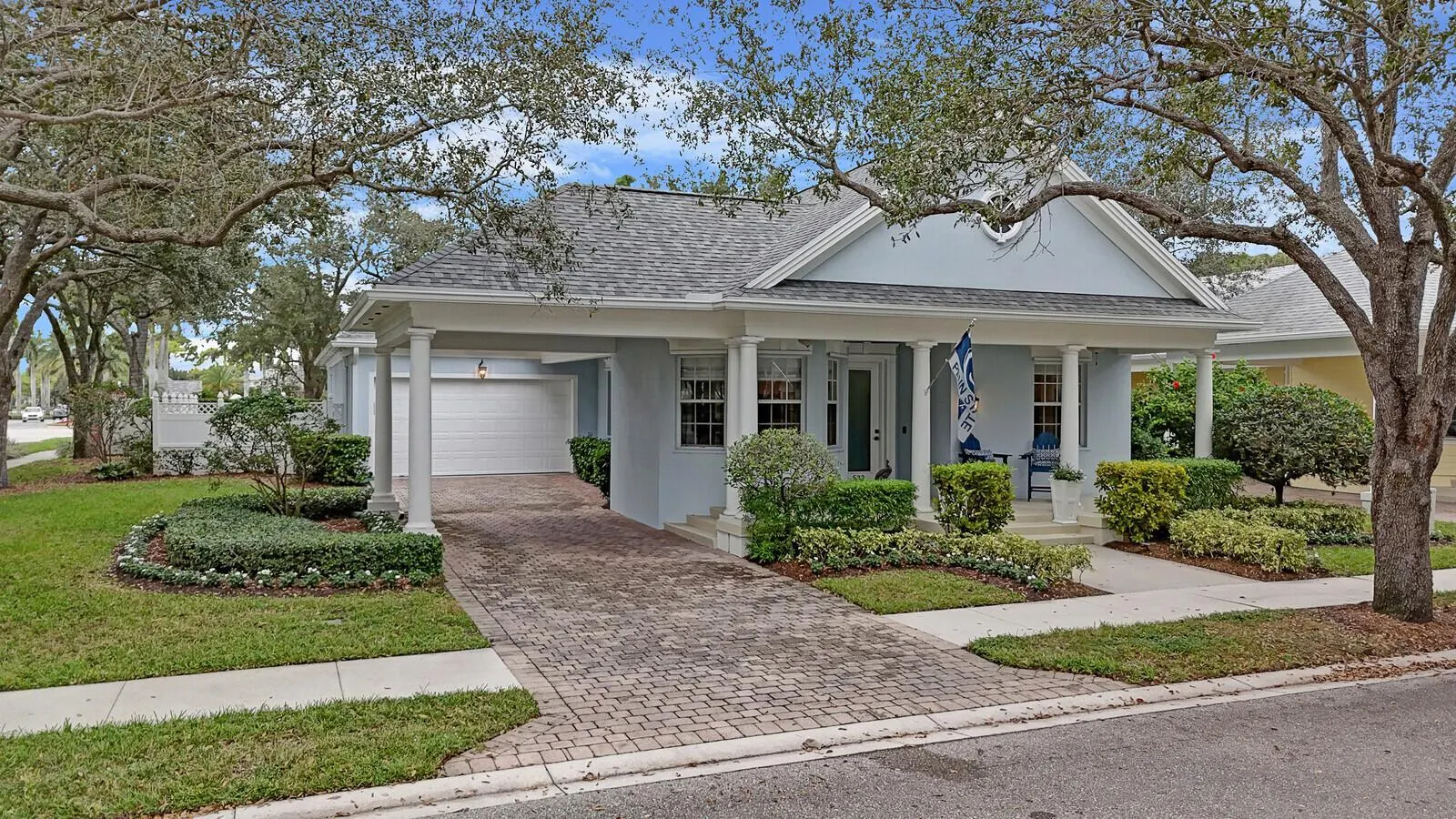 532 Sweet Bay Circle