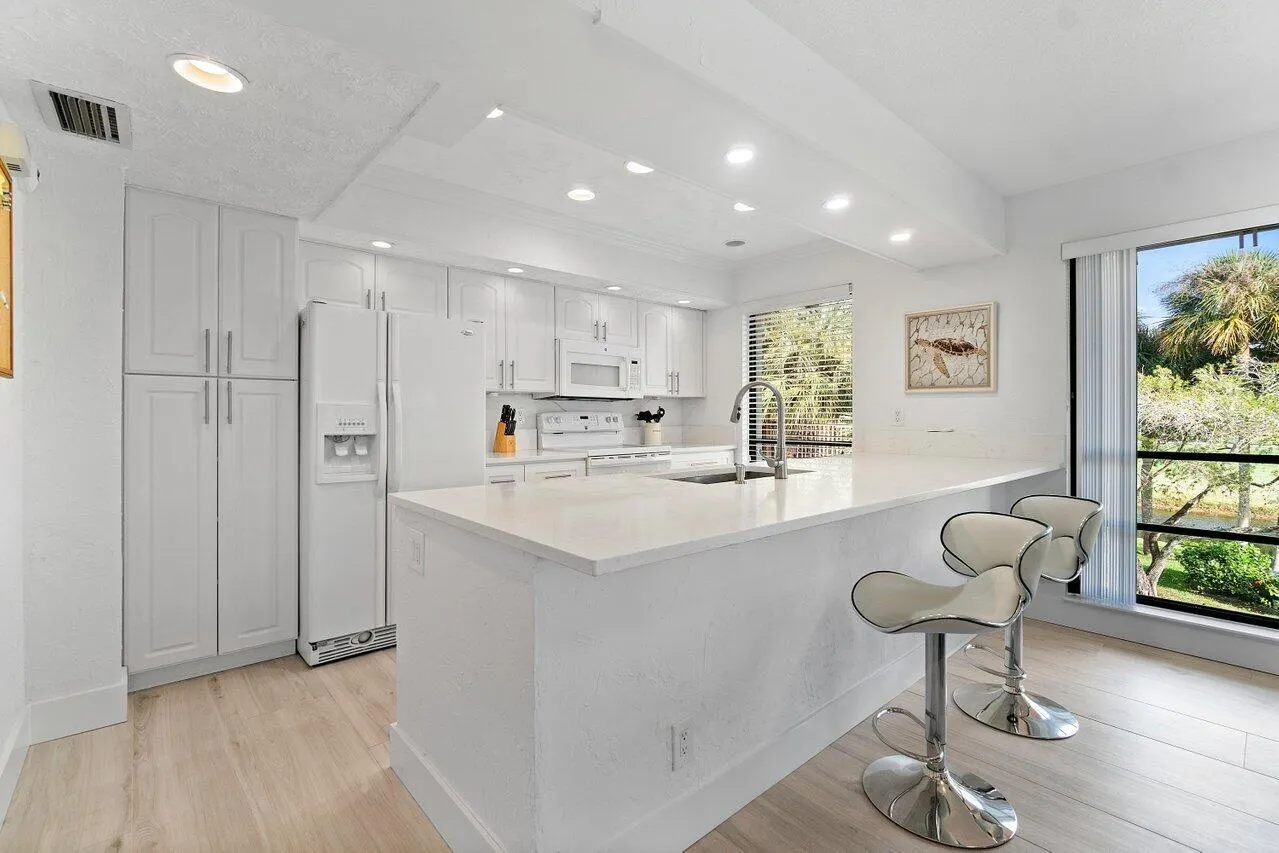 655 Brackenwood Cove, #655