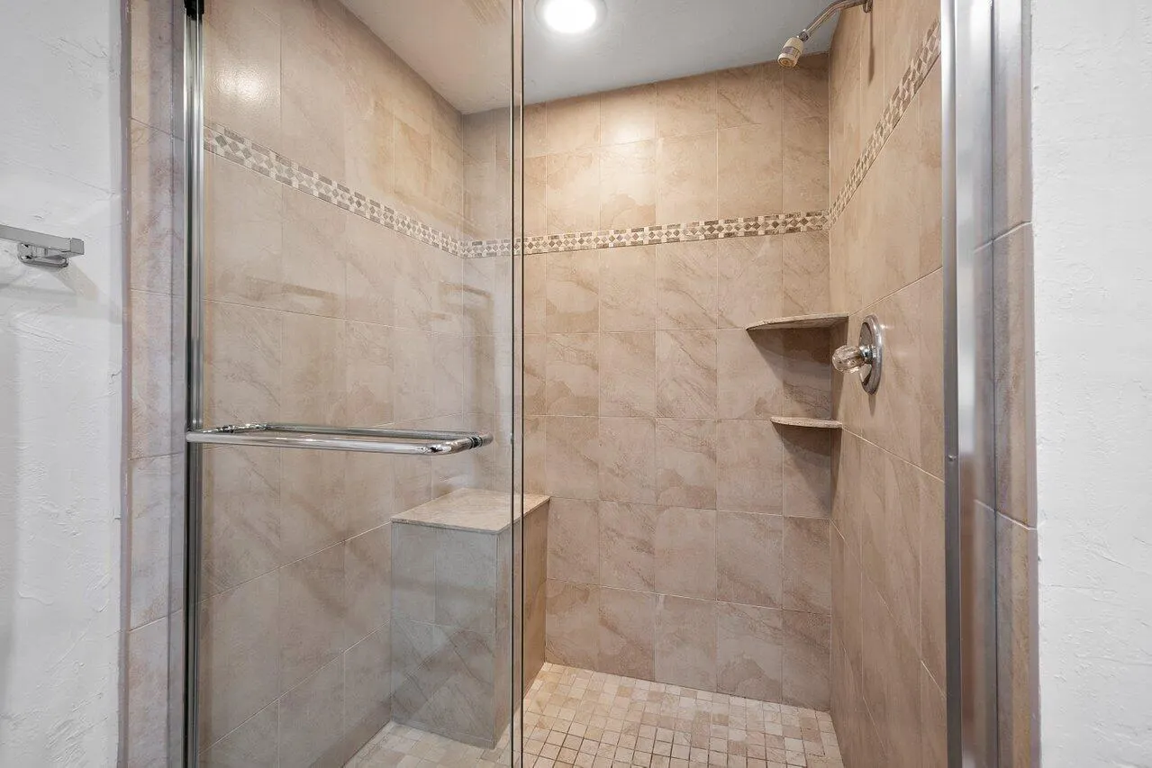655 Brackenwood Cove, #655