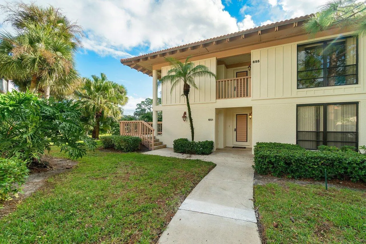 655 Brackenwood Cove, #655