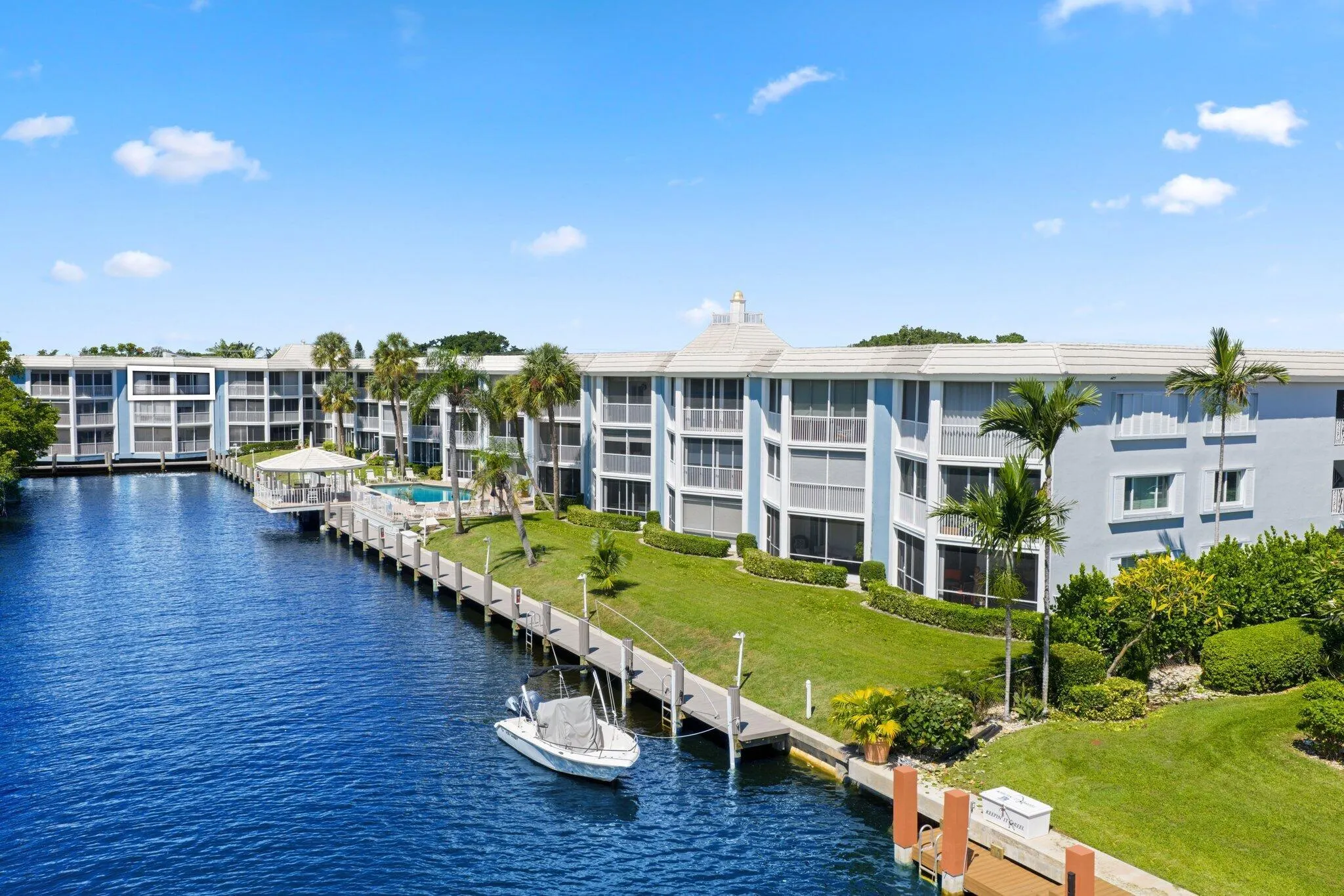700 NE Harbour Terrace, #2350