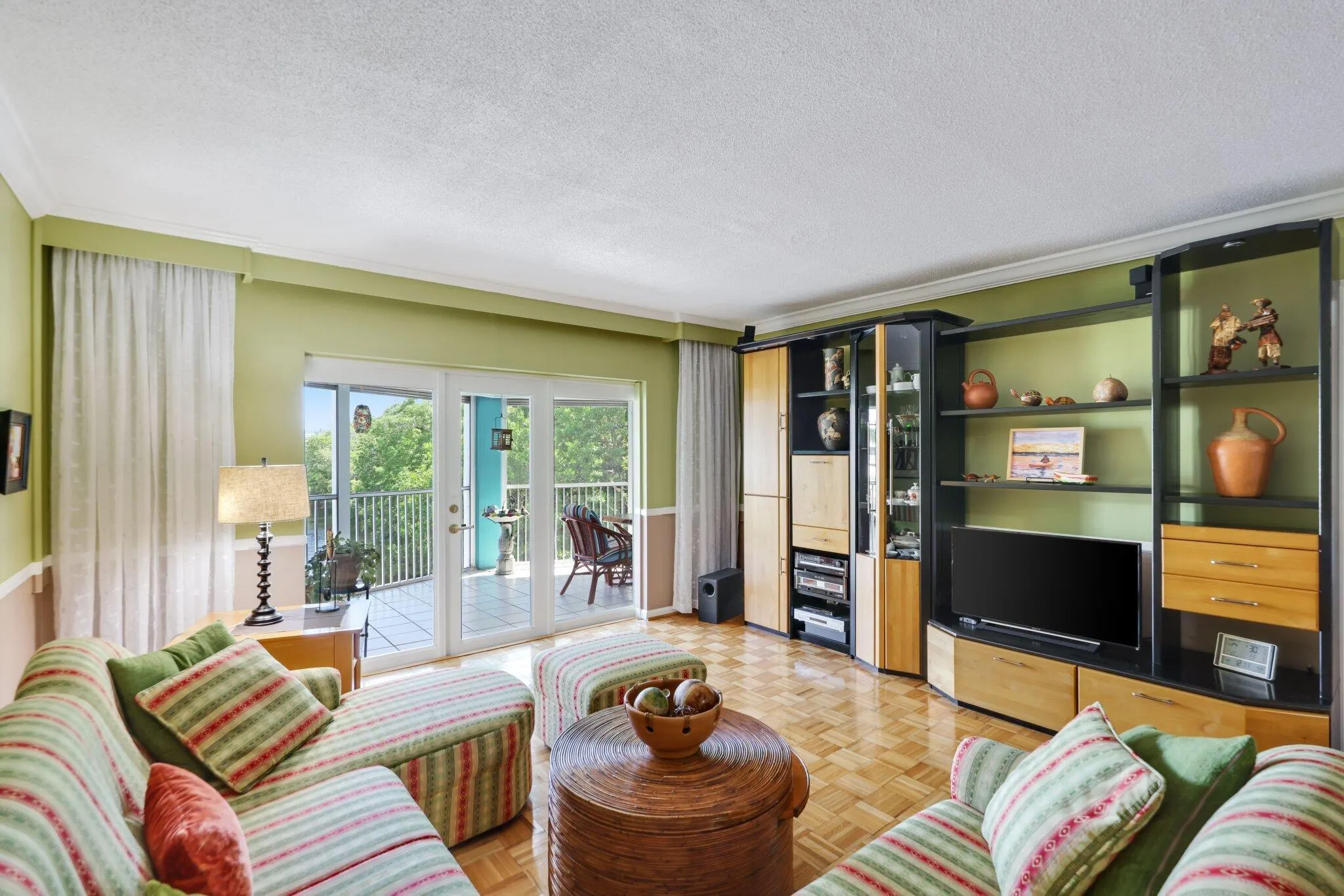 700 NE Harbour Terrace, #2350