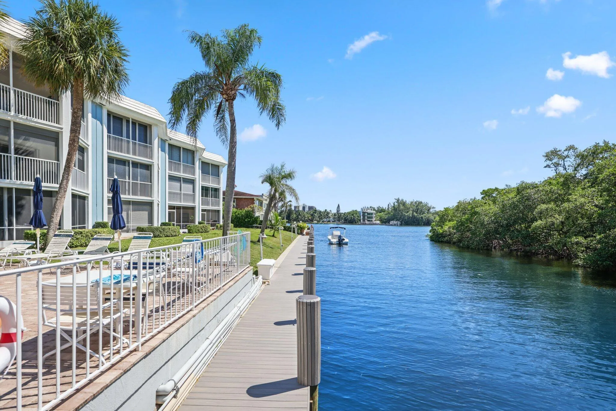700 NE Harbour Terrace, #2350