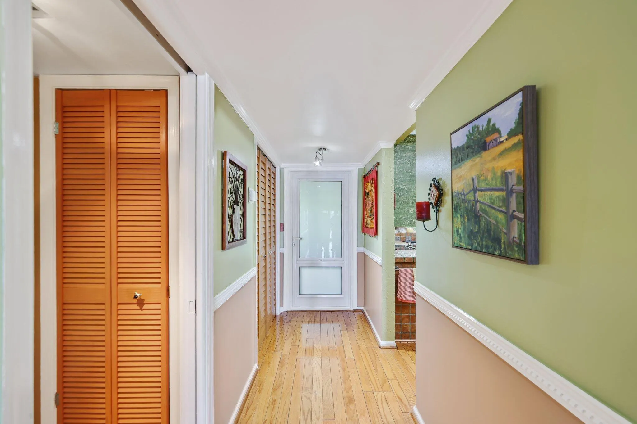 700 NE Harbour Terrace, #2350