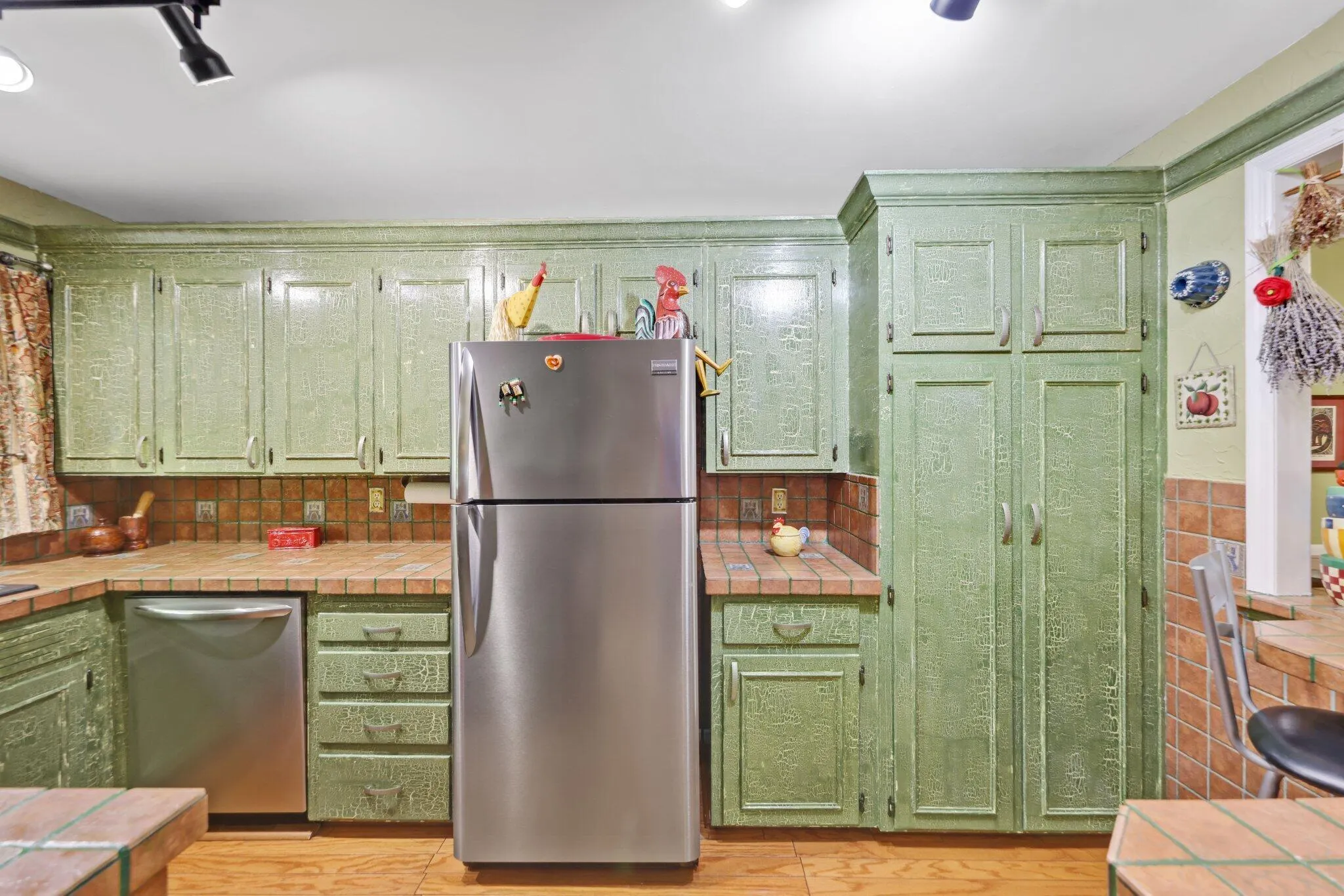 700 NE Harbour Terrace, #2350