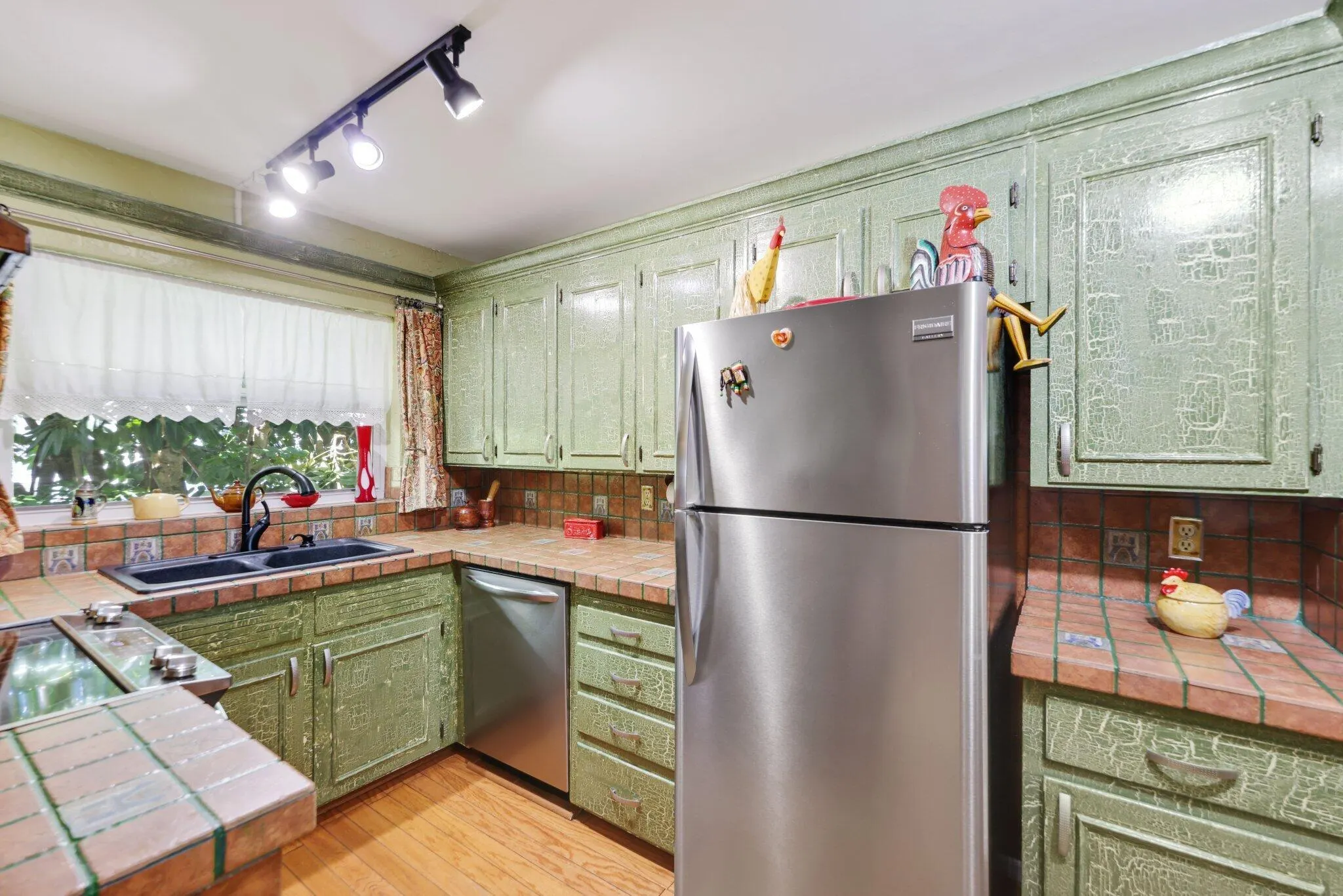 700 NE Harbour Terrace, #2350