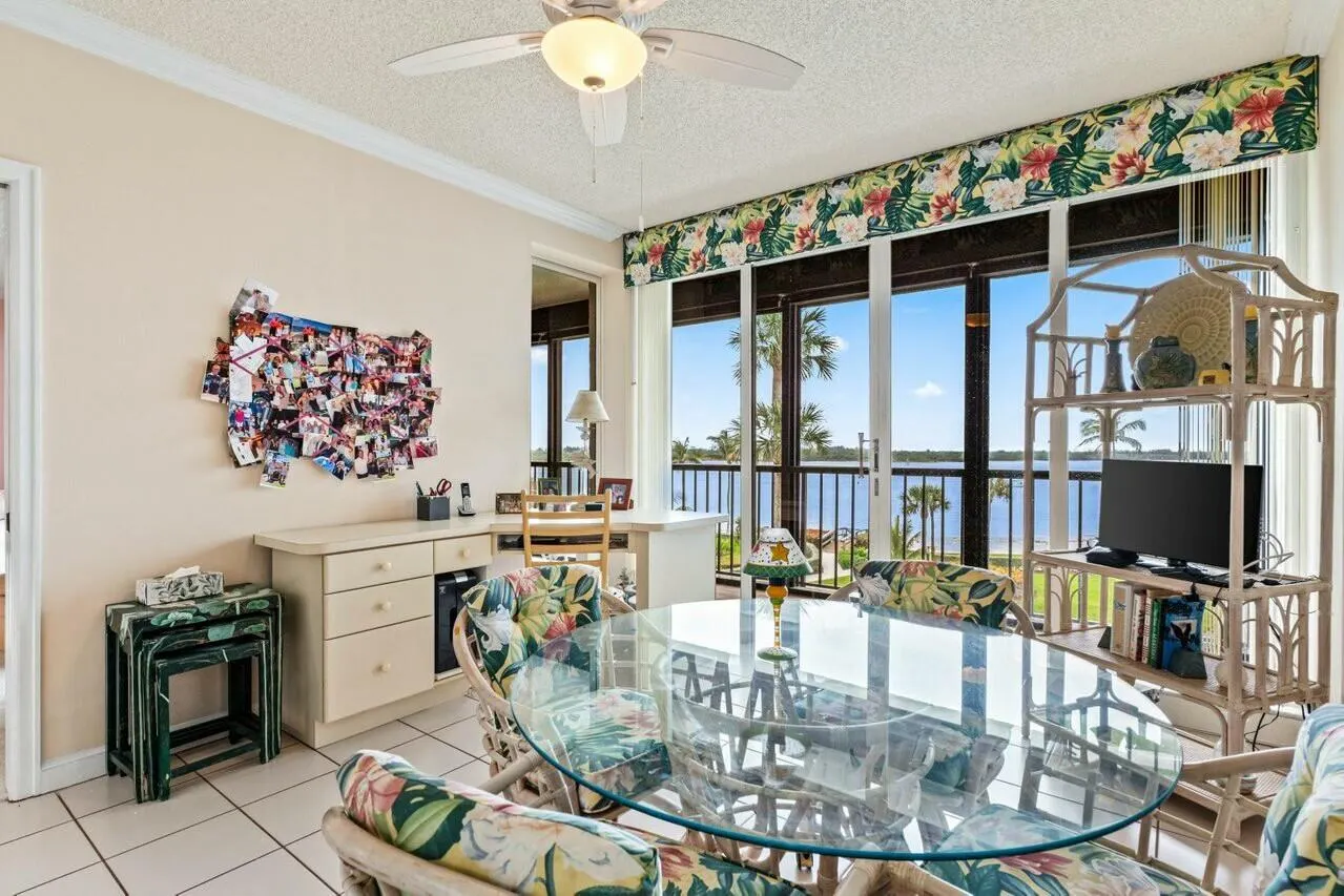 2820 SE Dune Drive, #2305