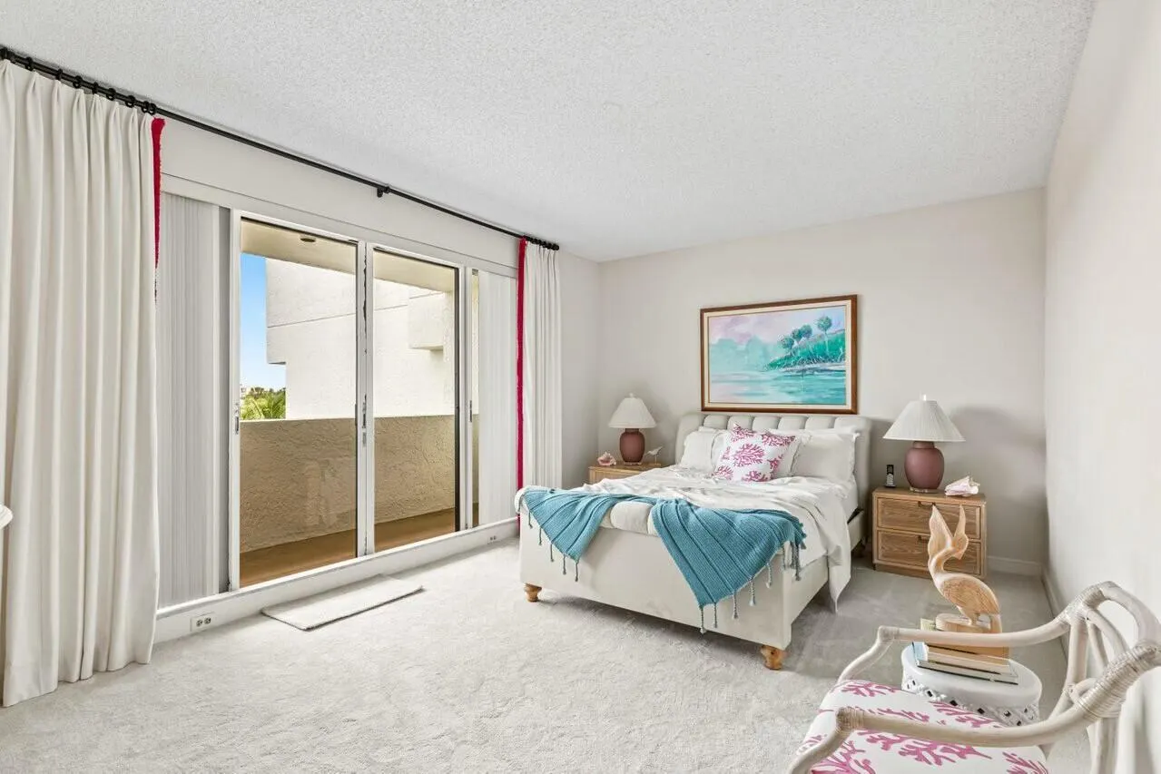 2820 SE Dune Drive, #2305