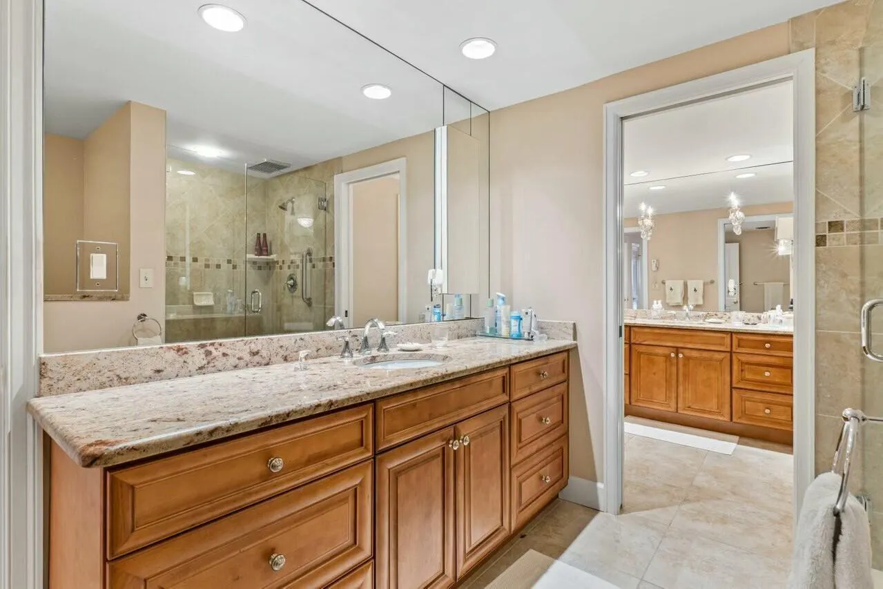 2820 SE Dune Drive, #2305