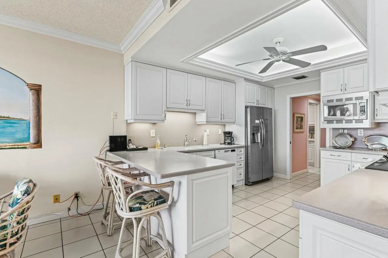 2820 SE Dune Drive, #2305