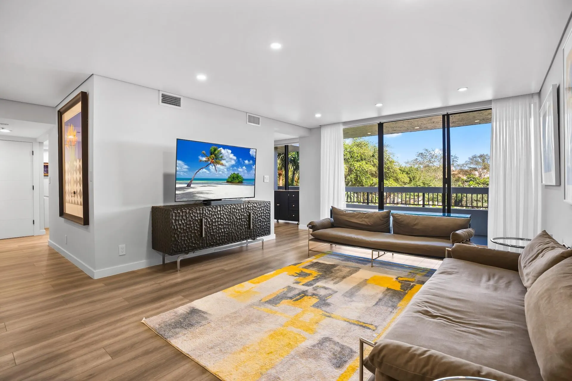 23200 Camino Del Mar, #302
