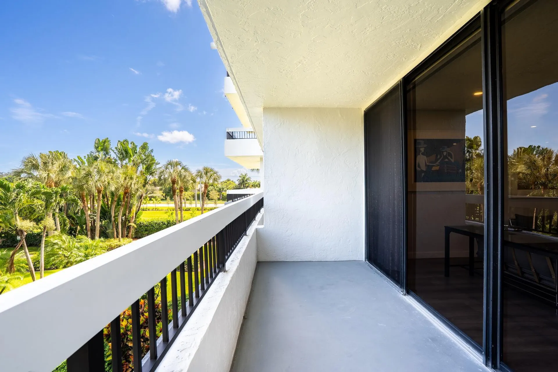 23200 Camino Del Mar, #302