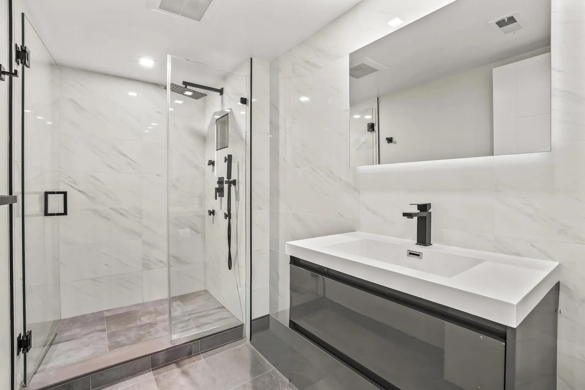 23200 Camino Del Mar, #302