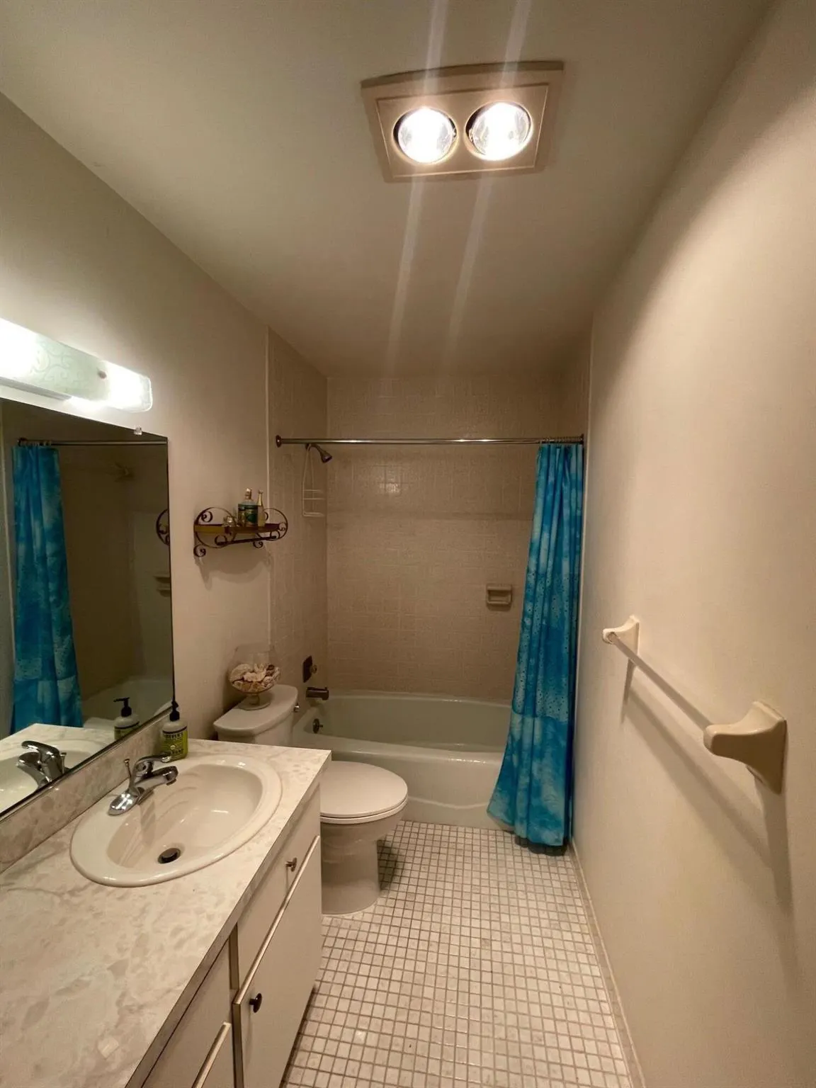 500 1st Avenue S, #203
