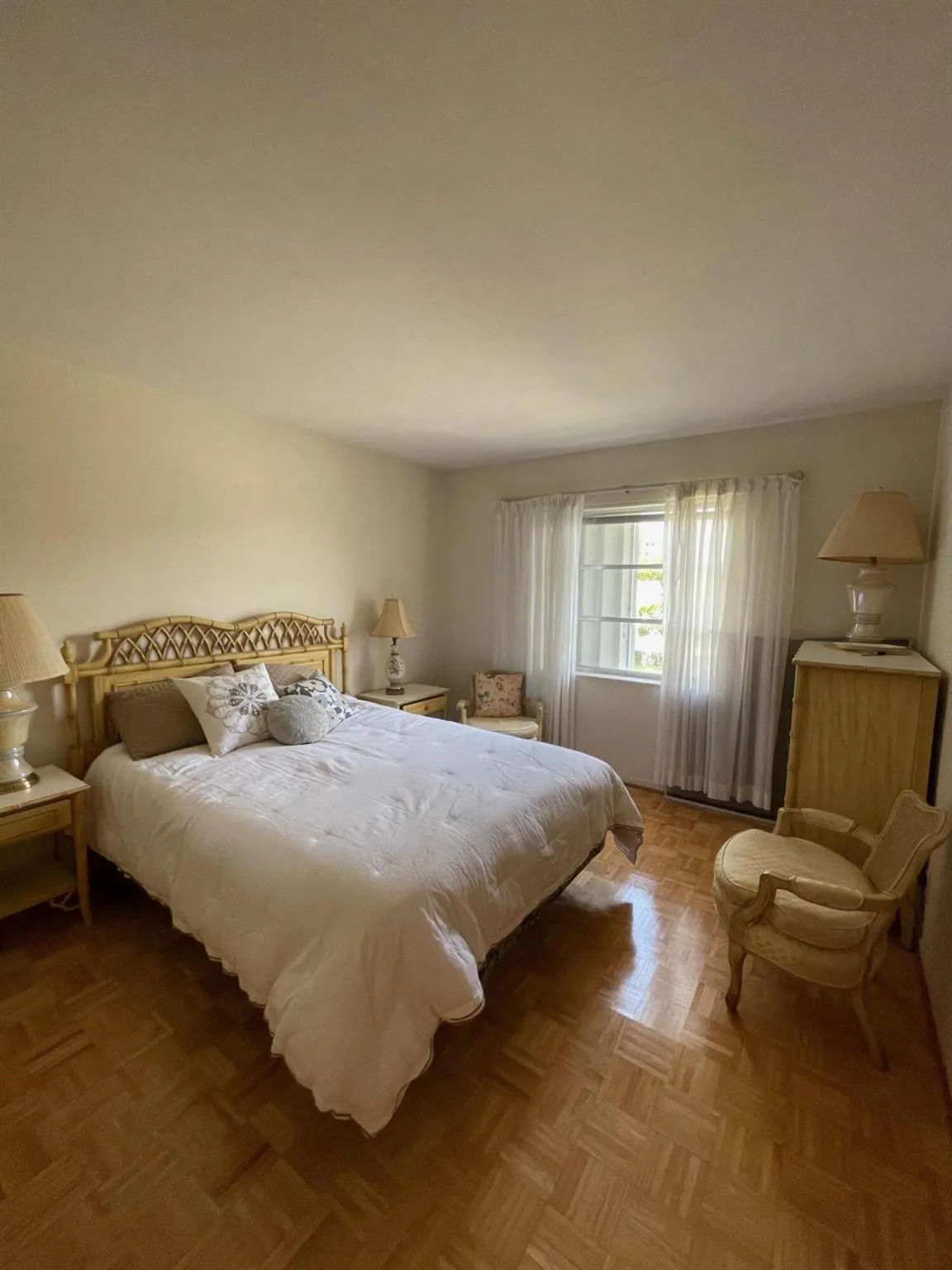 500 1st Avenue S, #203