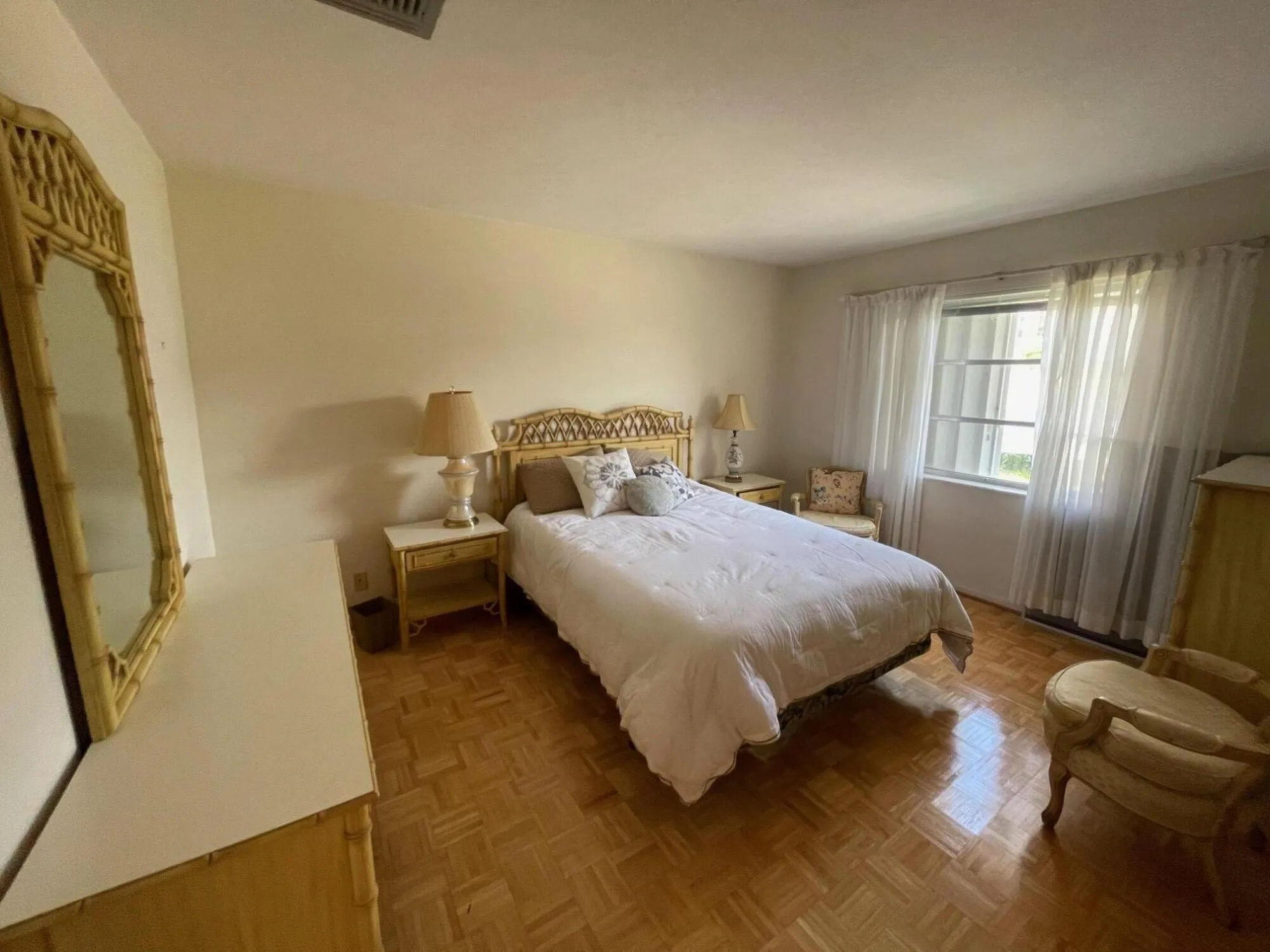 500 1st Avenue S, #203