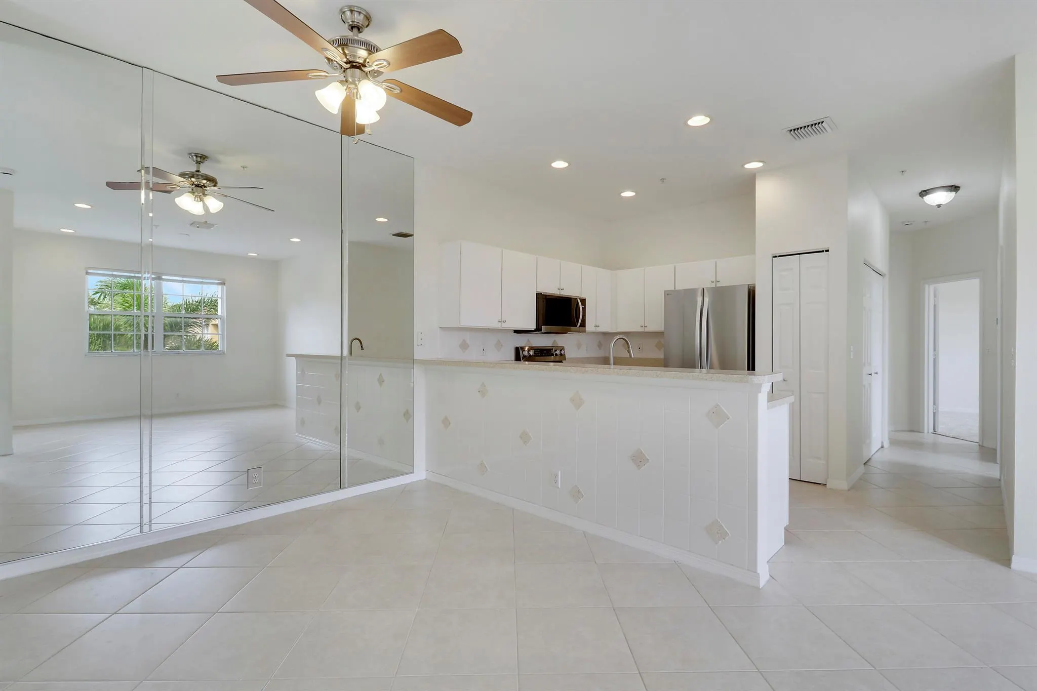 110 Lighthouse Circle, #C