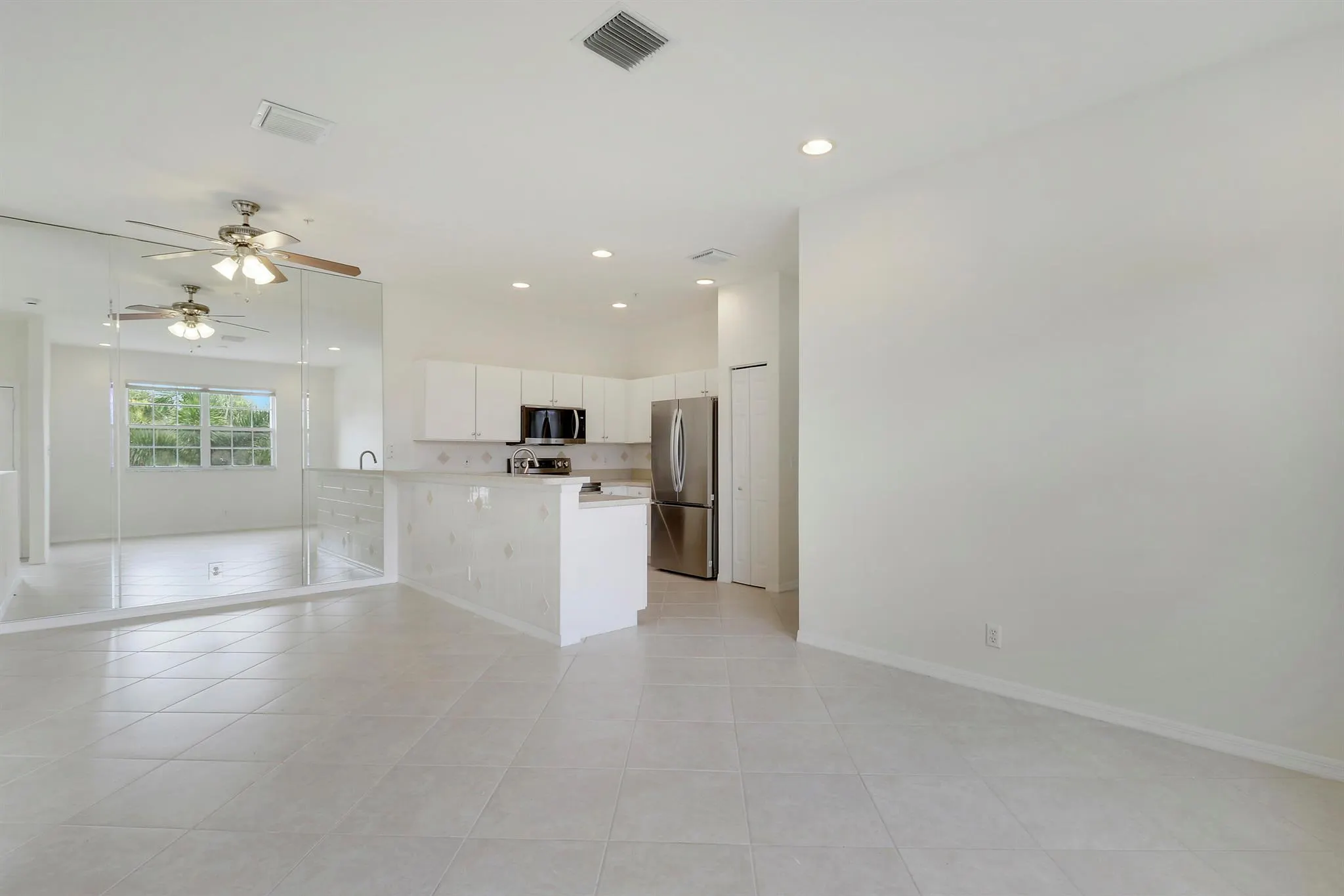 110 Lighthouse Circle, #C