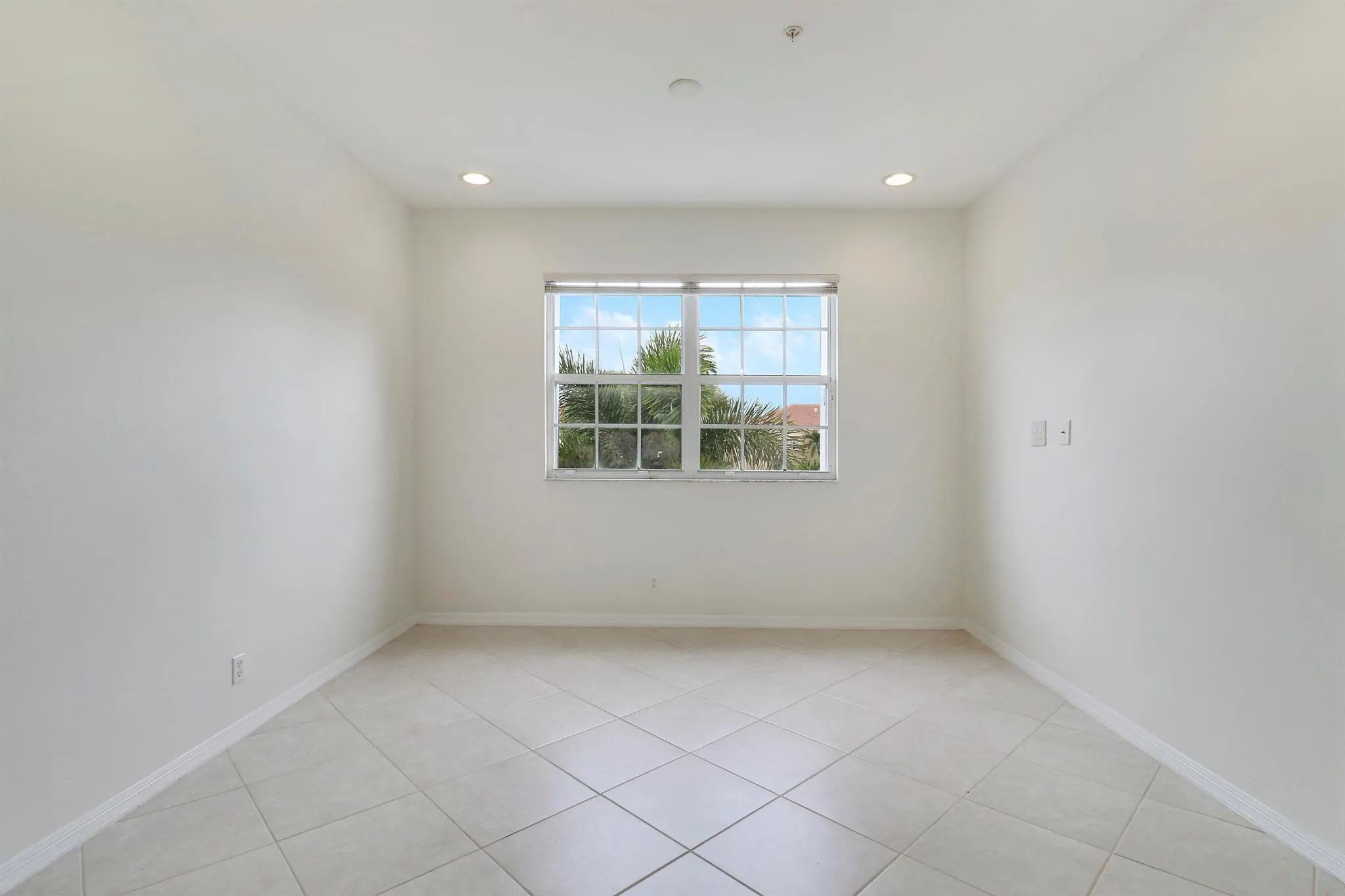 110 Lighthouse Circle, #C