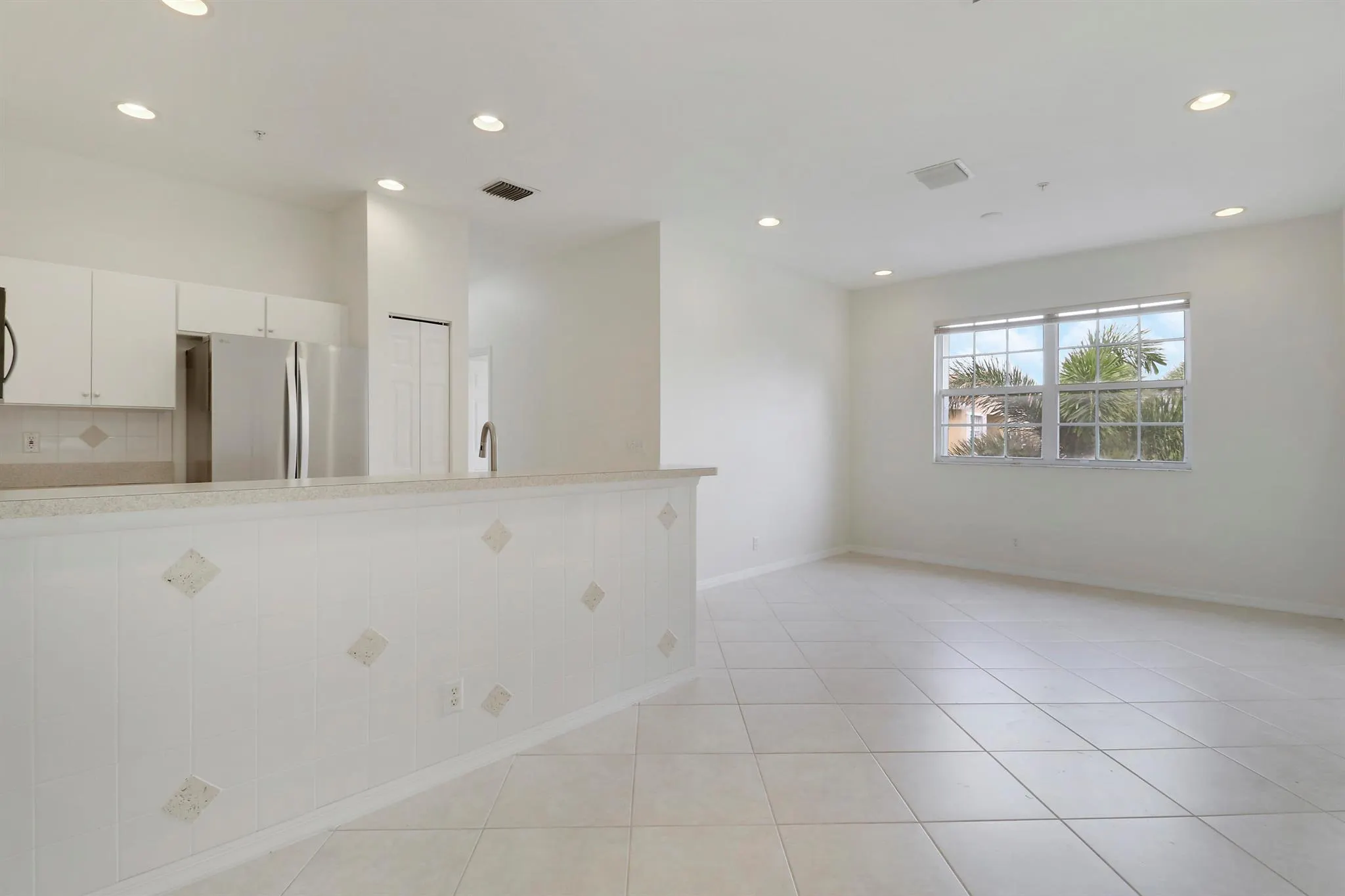 110 Lighthouse Circle, #C