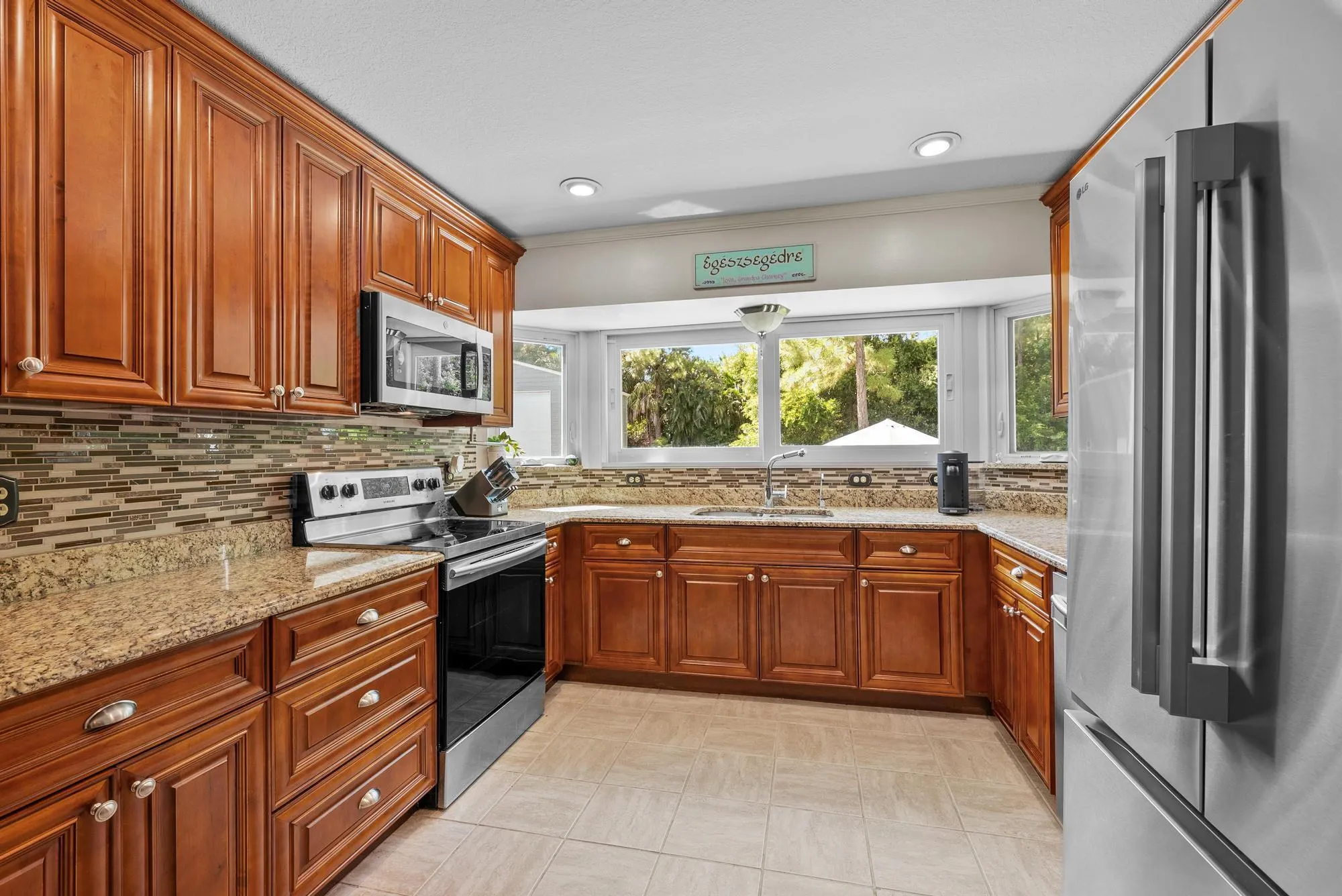 17885 Bridle Lane