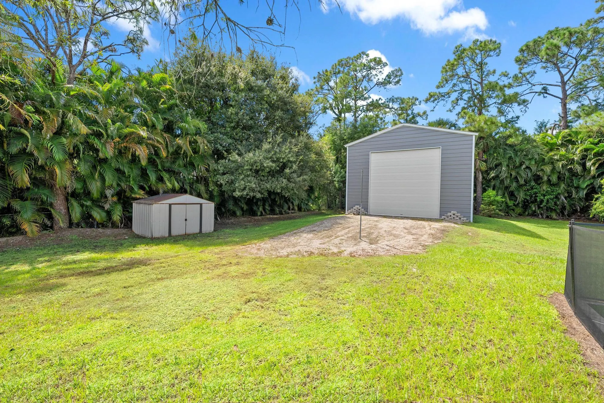 17885 Bridle Lane