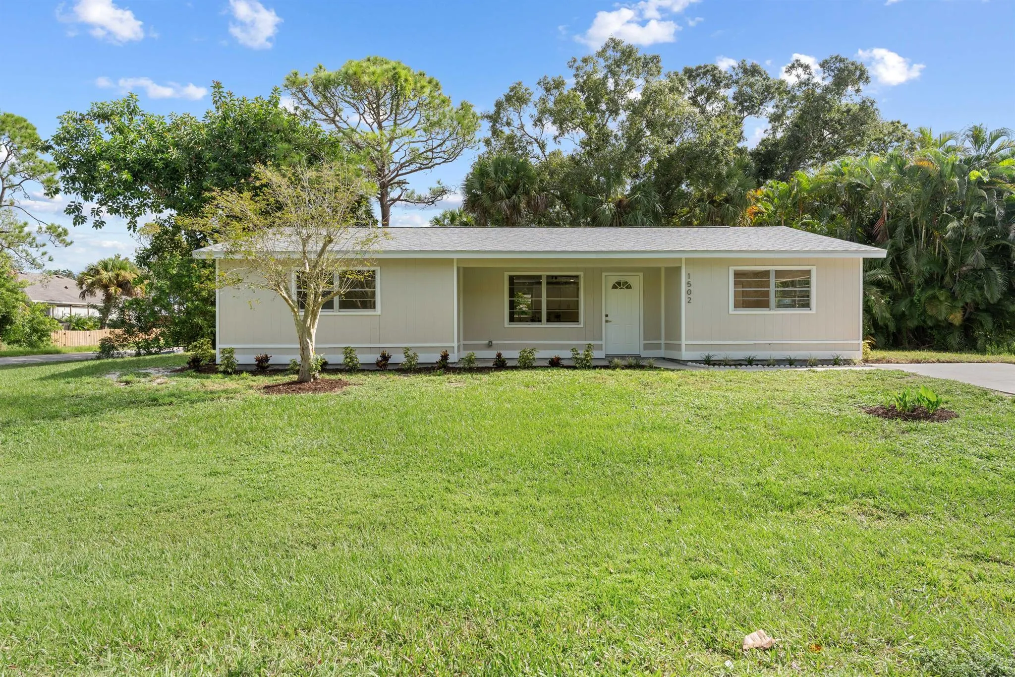 1502 Emerson Lane