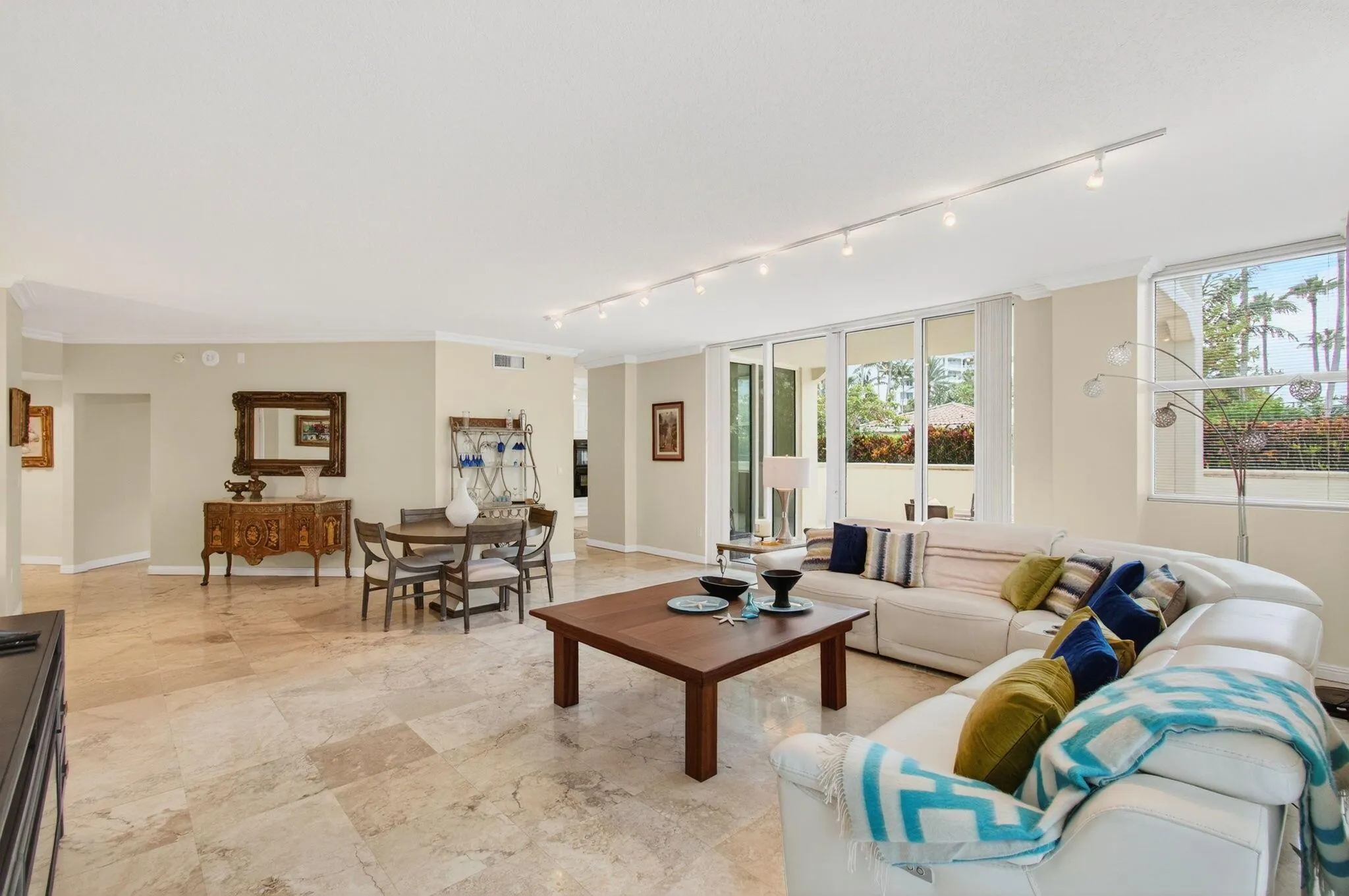 3700 S Ocean Boulevard, #110a